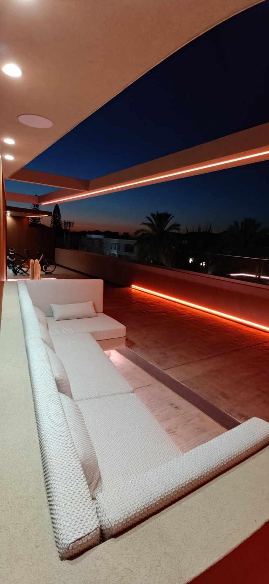 Summertime Signature Suites
