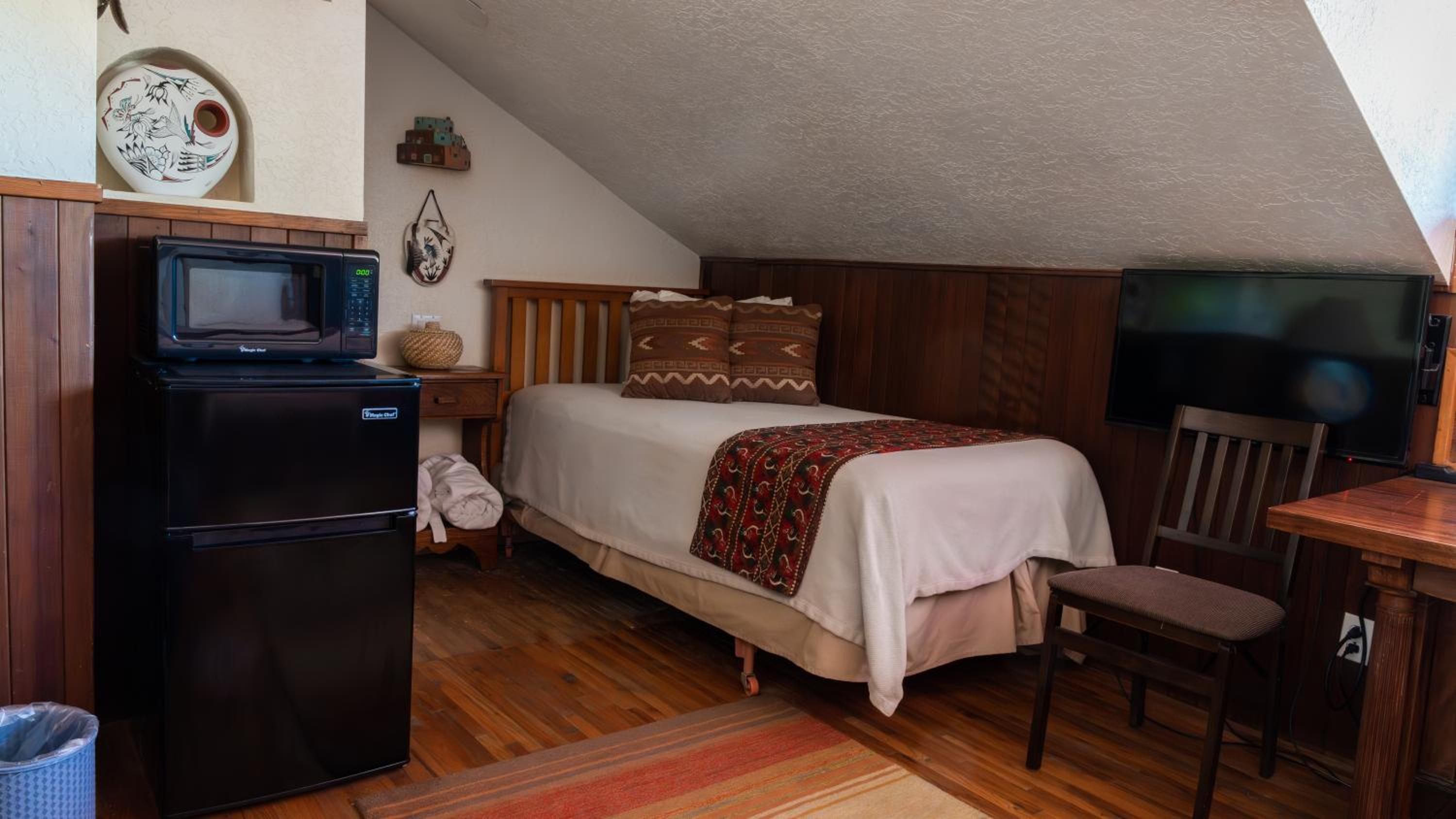 Red Horse Bed and Breakfast