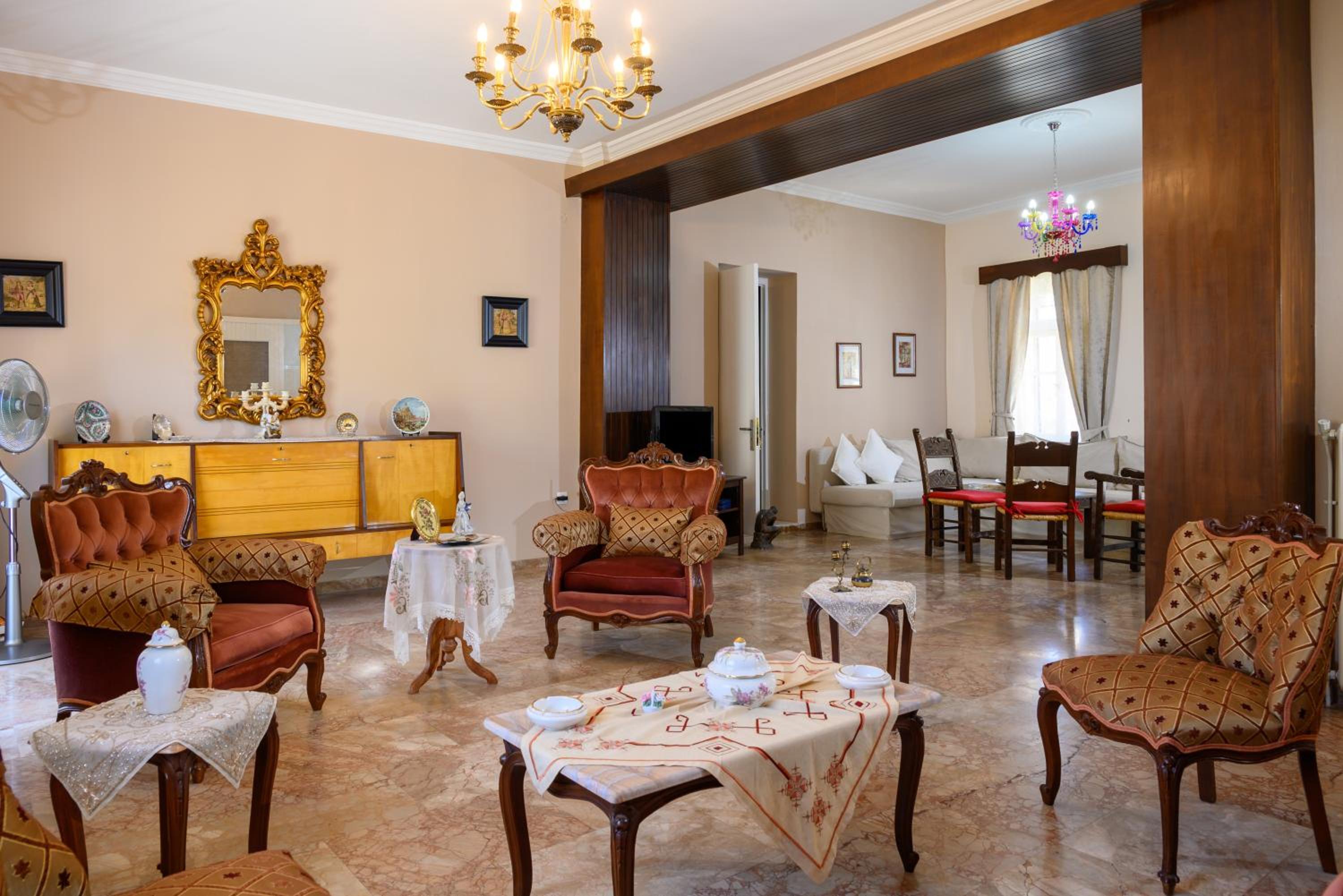 lounge