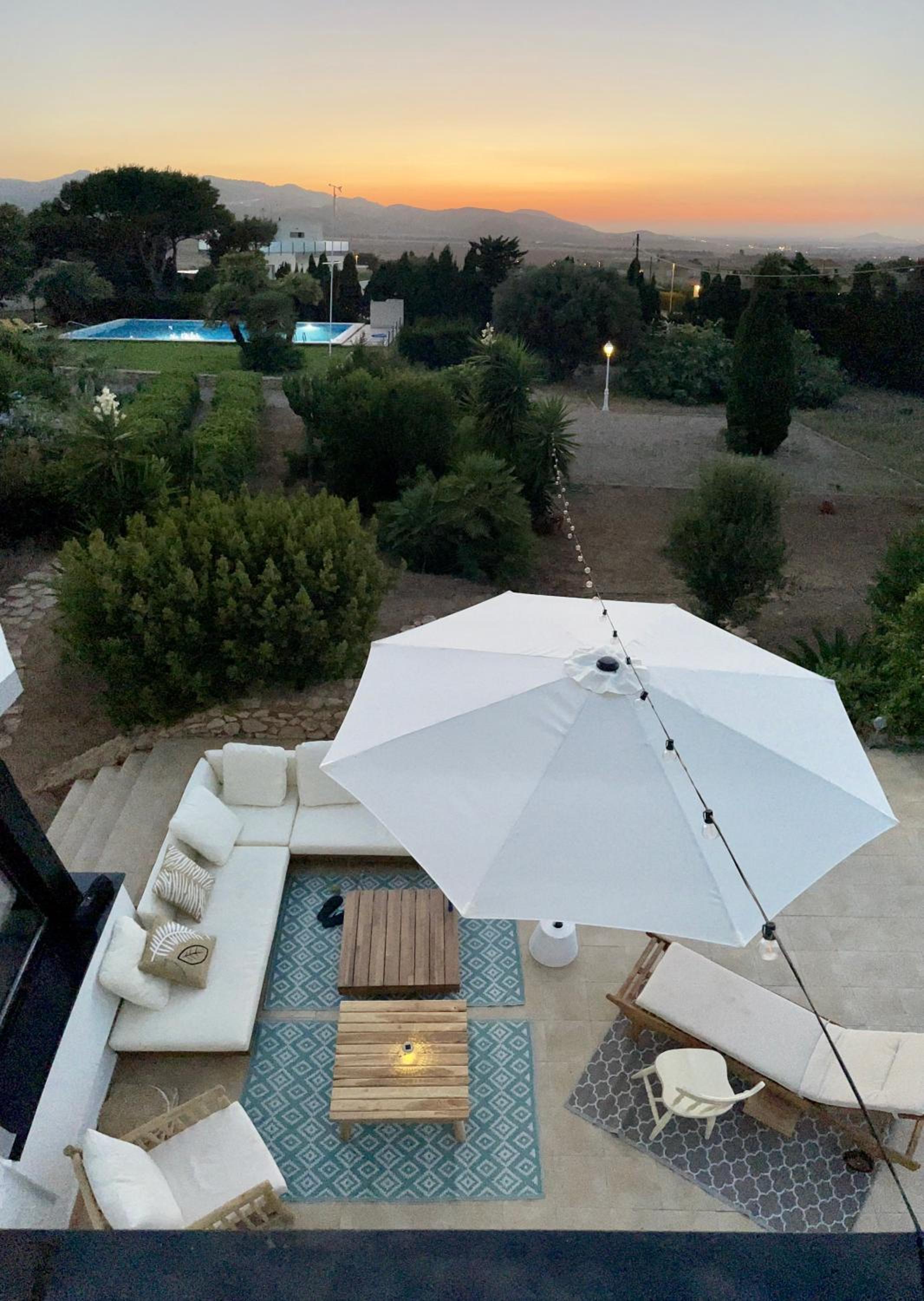 Los Chopos, Tranquil Rural Paradise with Private Pool & Outdoor kitchen