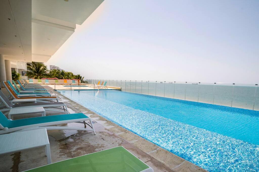 Apartamento vacacional con vista al mar
