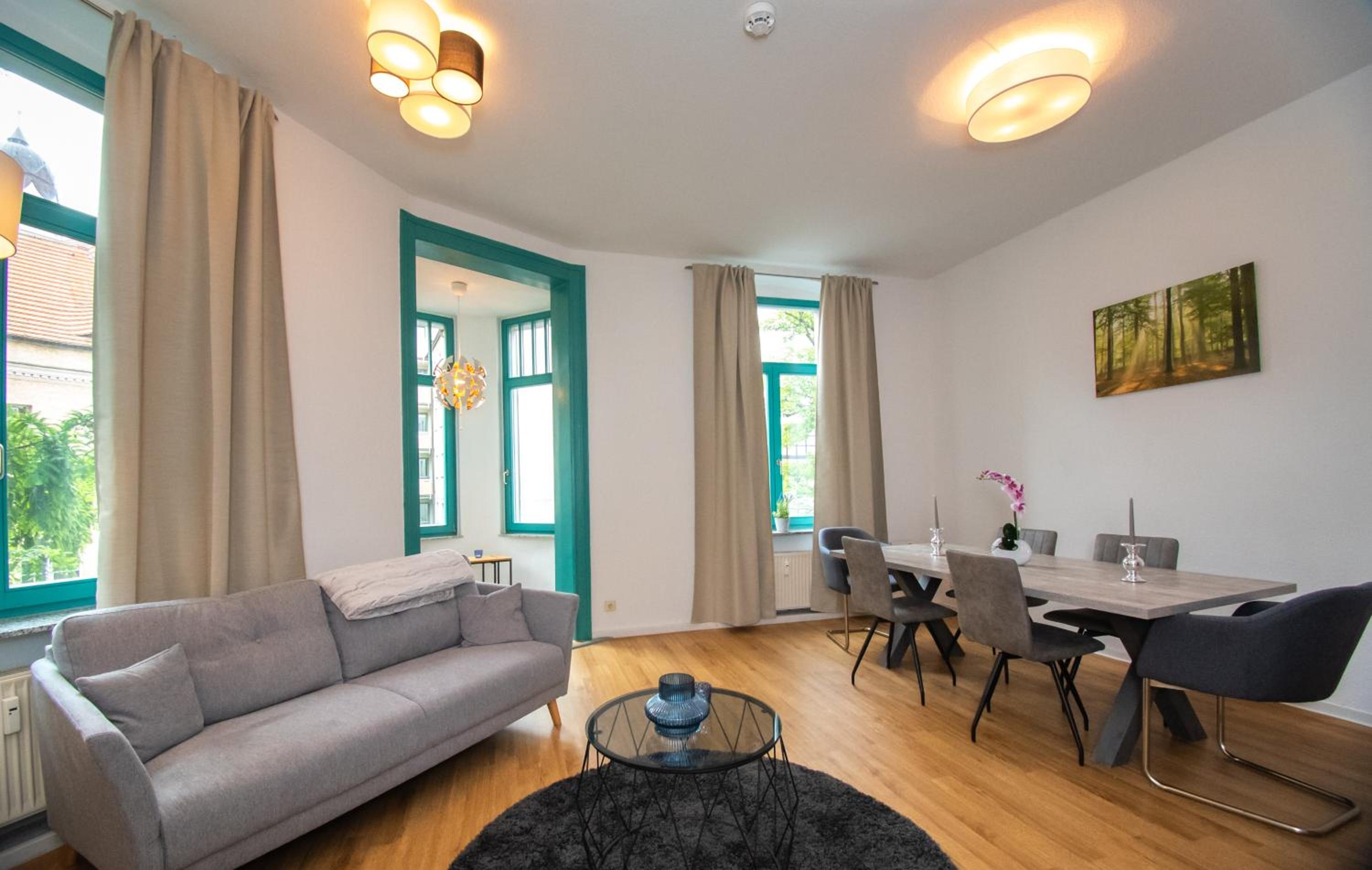 Room&Go: Zentral - Terrasse - Weber Grill