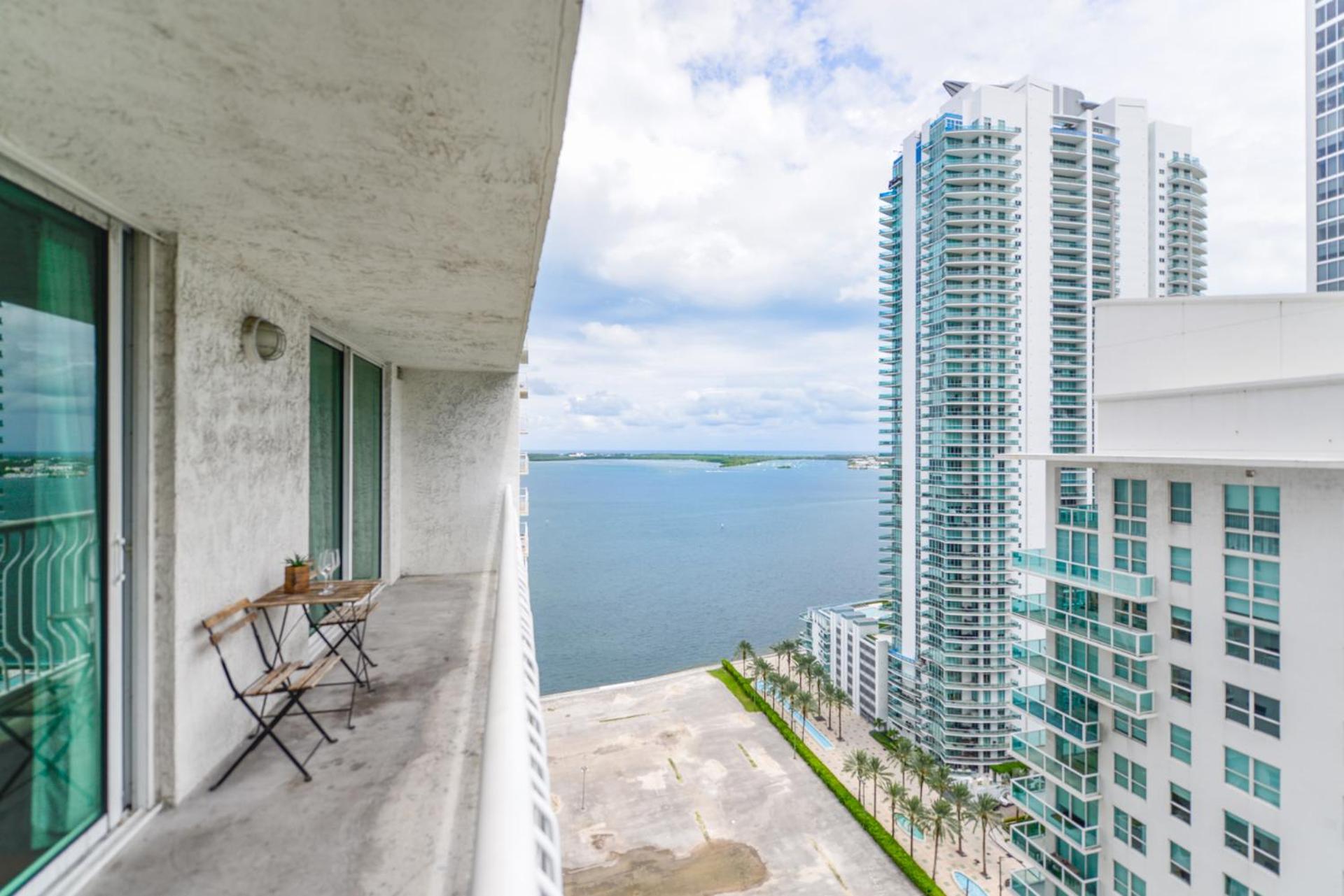 Style, Comfort, and Perfect Location in Brickell