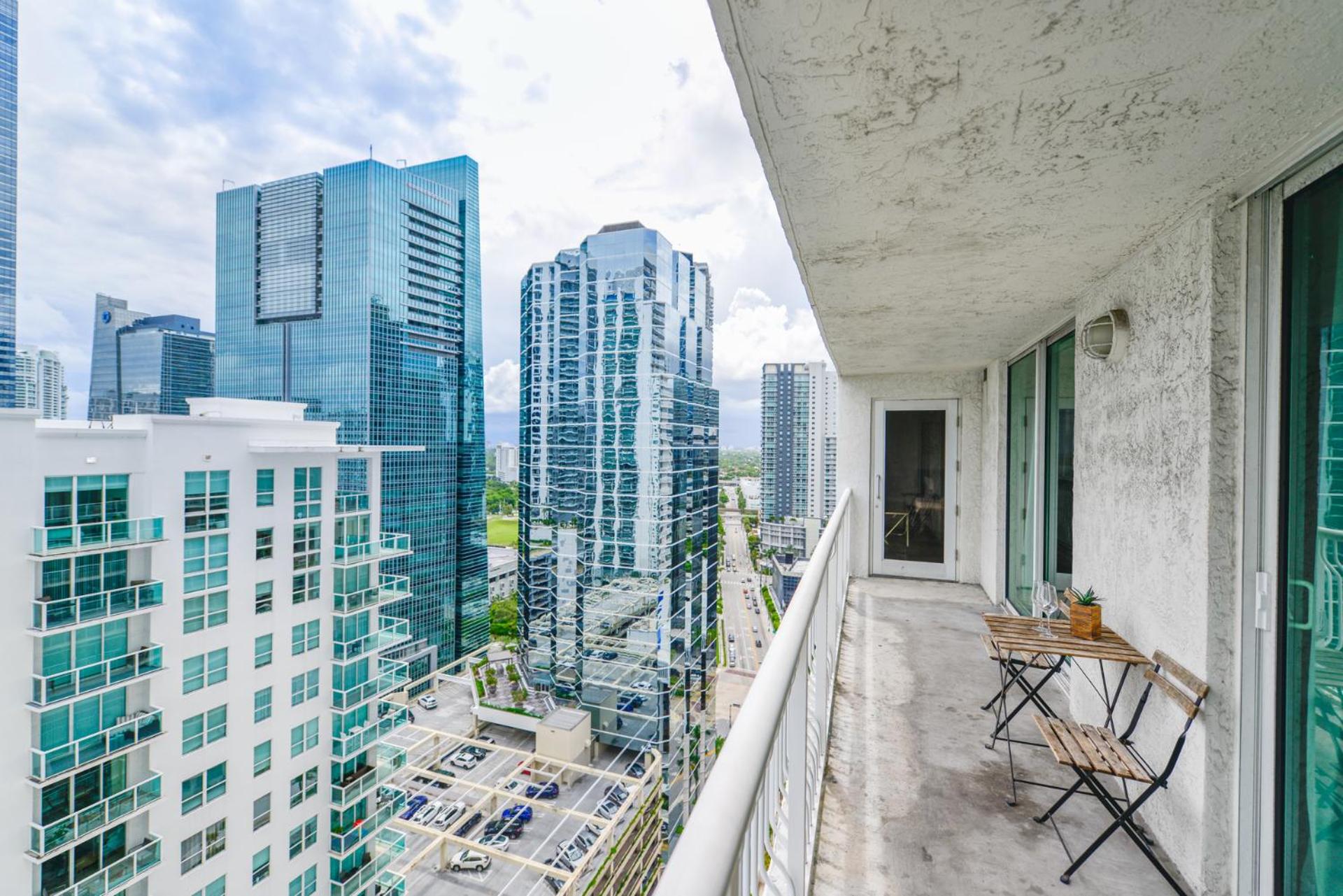 Style, Comfort, and Perfect Location in Brickell