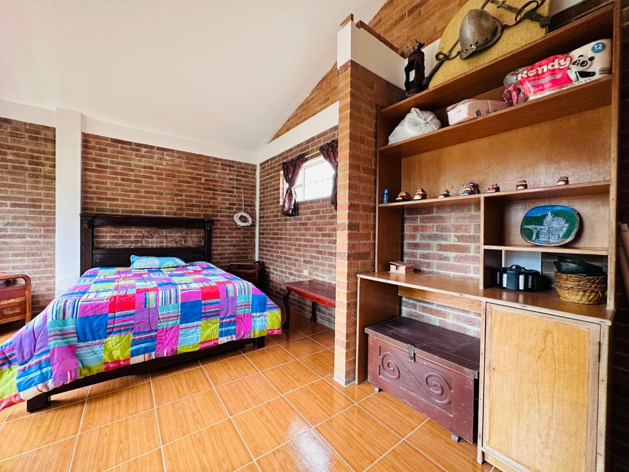 EL HATO HOME REST