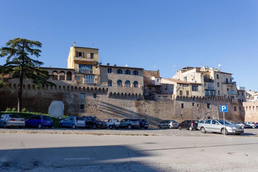 Casa dei quadri monolocale Jesi