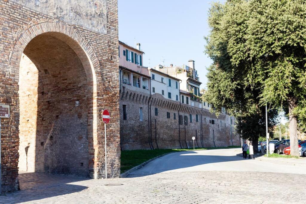 Casa dei quadri monolocale Jesi