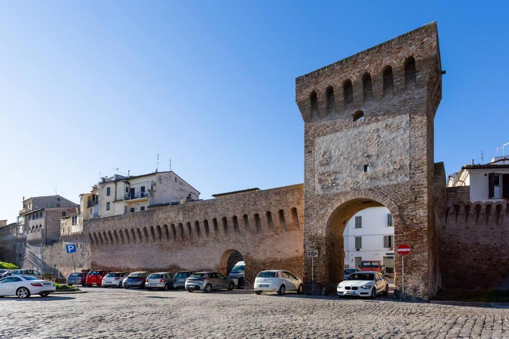 Casa dei quadri monolocale Jesi