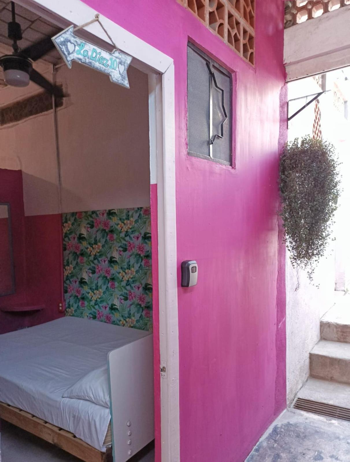 Riad Lola