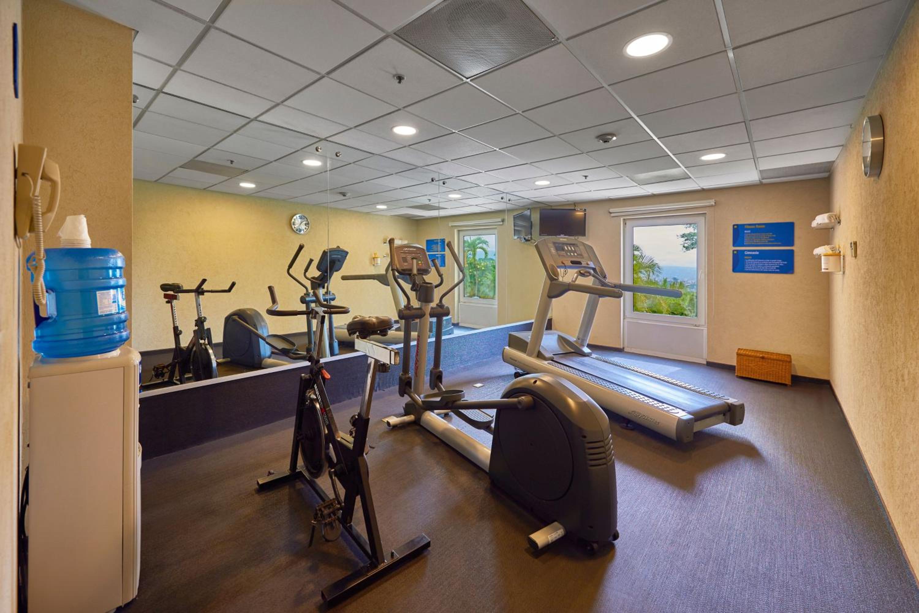 Tuxtla Gutierrez Vacations - City Express by Marriott Tuxtla Gutierrez - Property Image 1