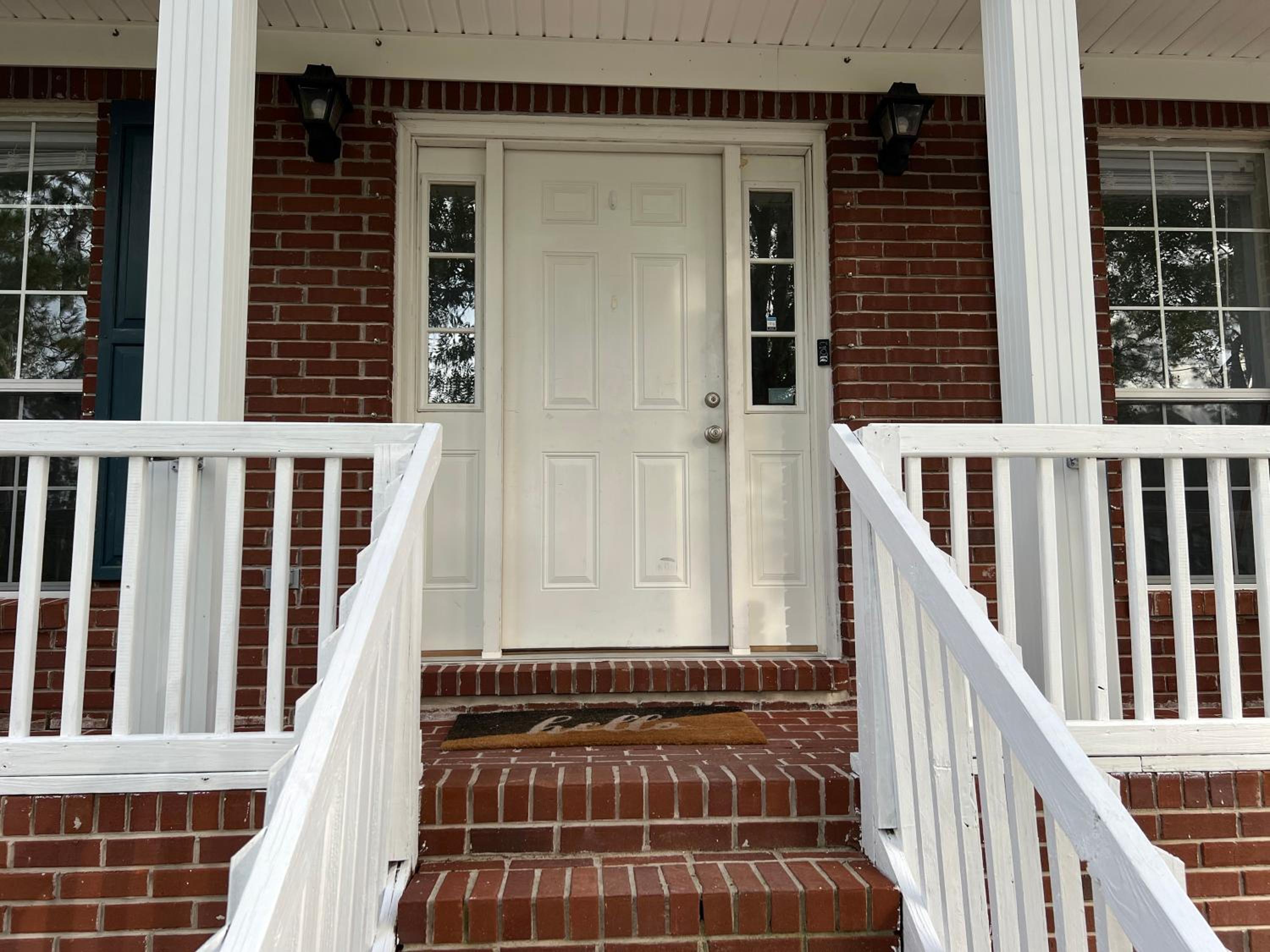 Hotel Waterfront Newly Renovated And Decorated 3brs Home