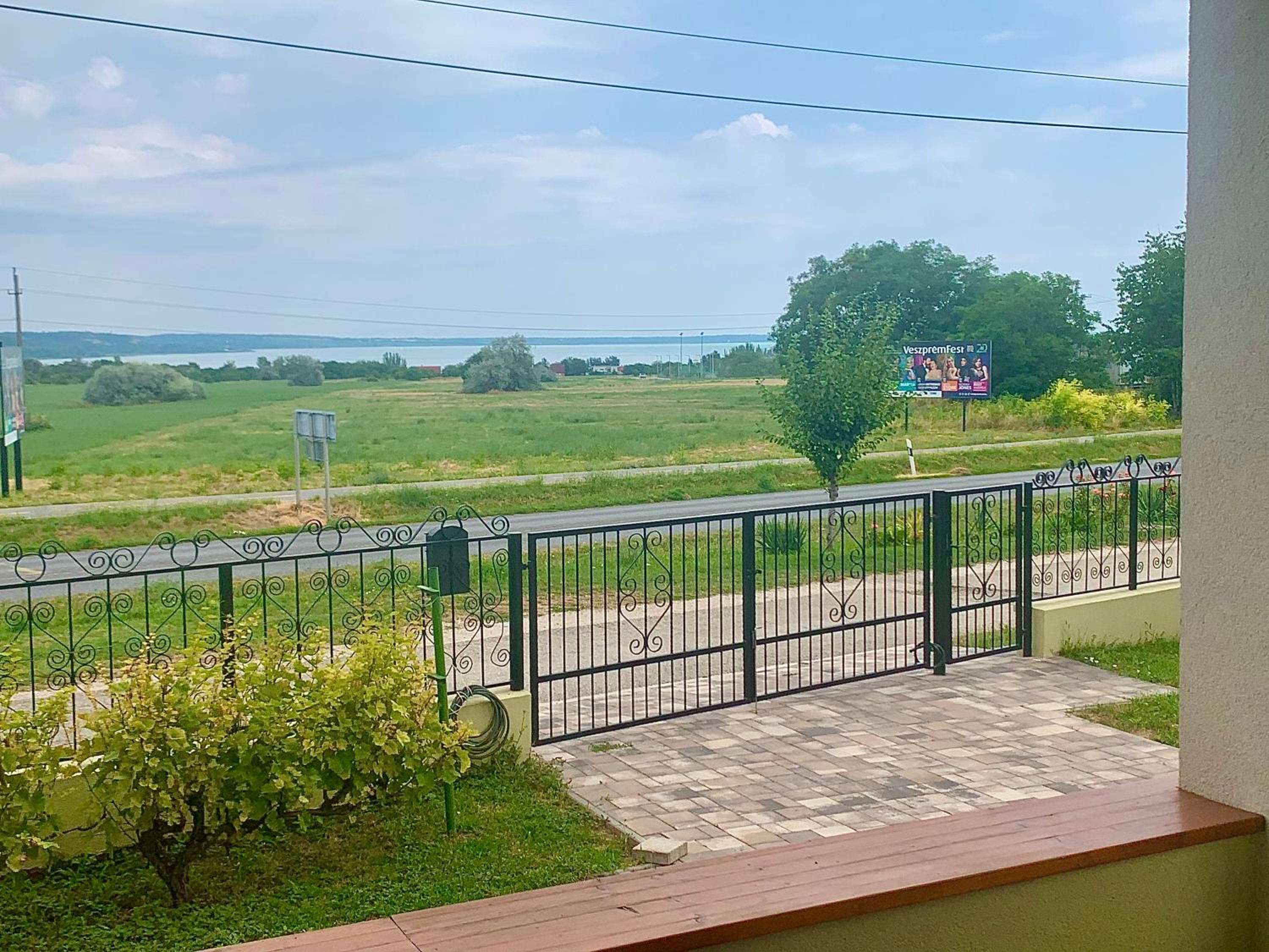 Pine&Chill Apartments view 3