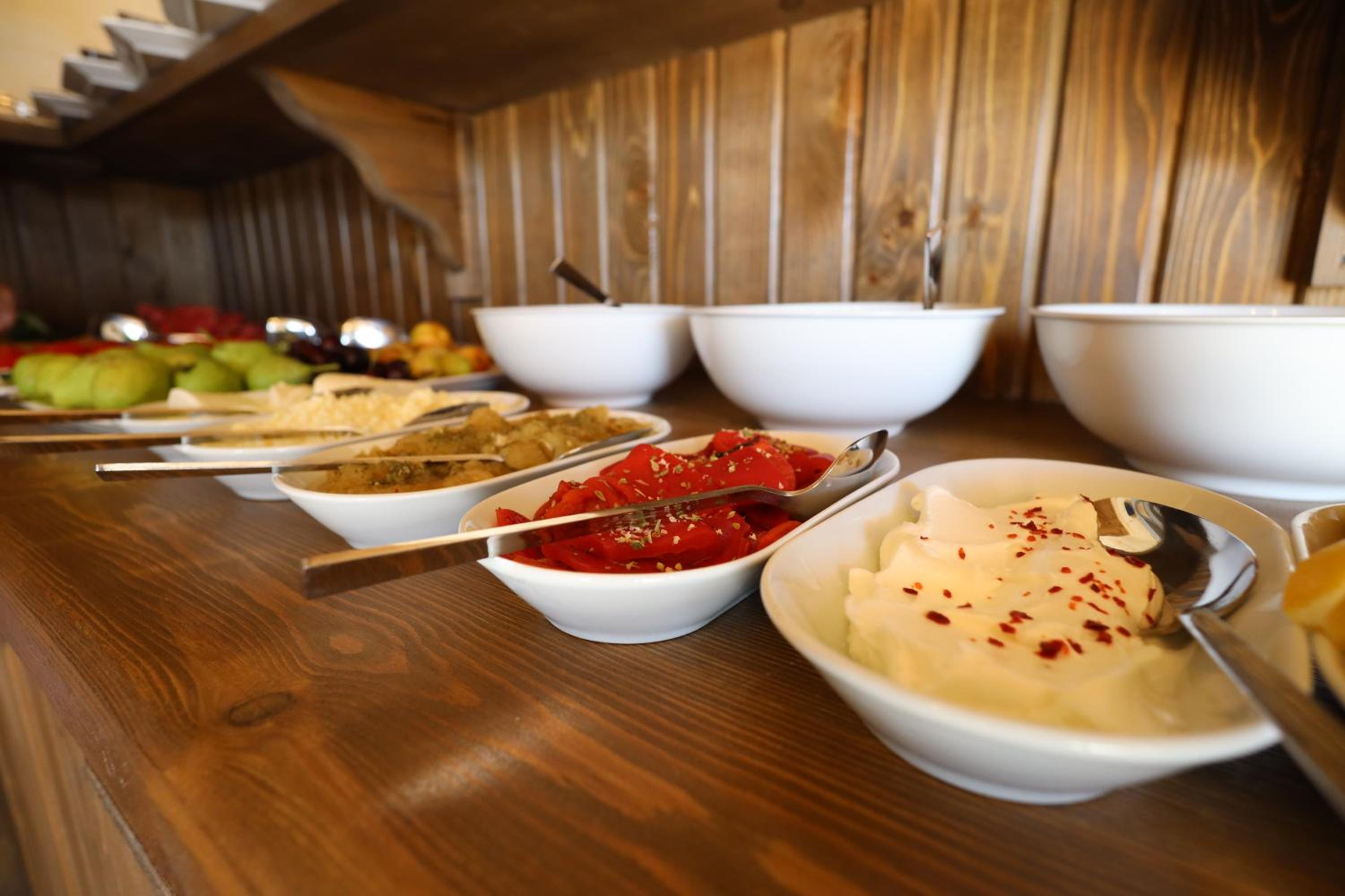 Rocca Stone House - Image 90