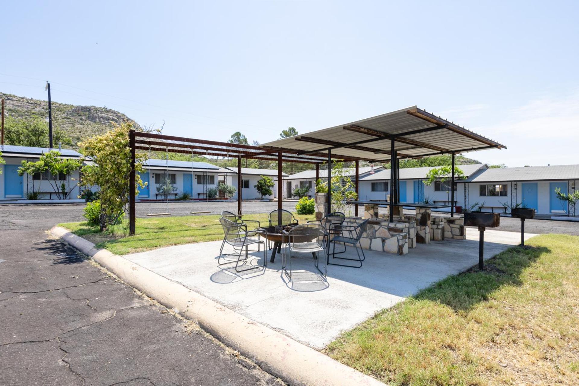 Desert Air Motel