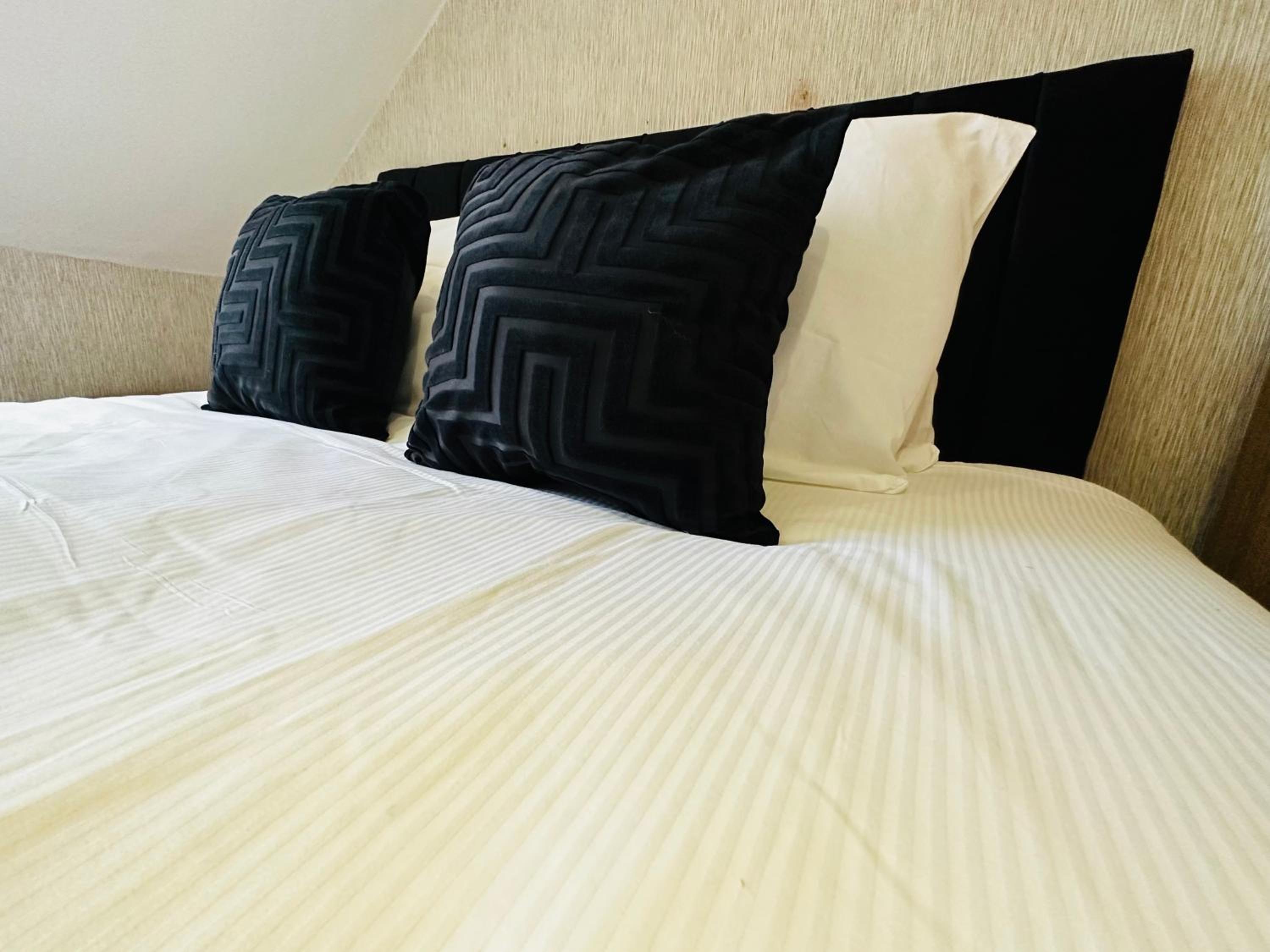Abbotsford Guest House