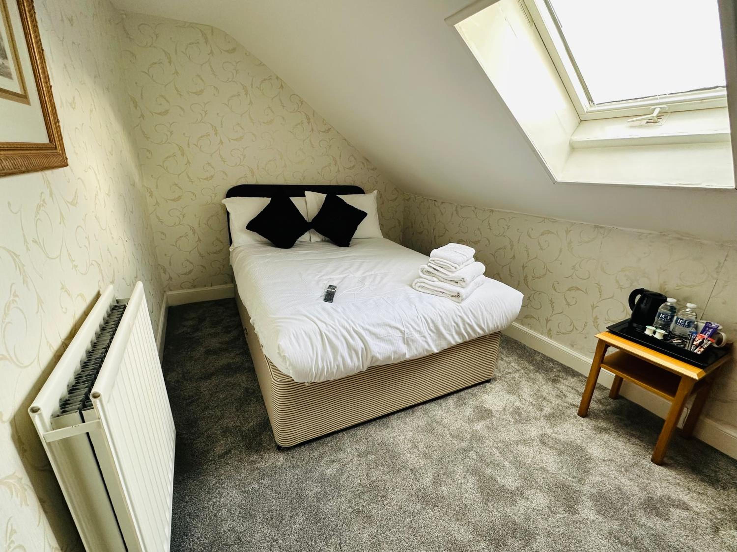 Abbotsford Guest House