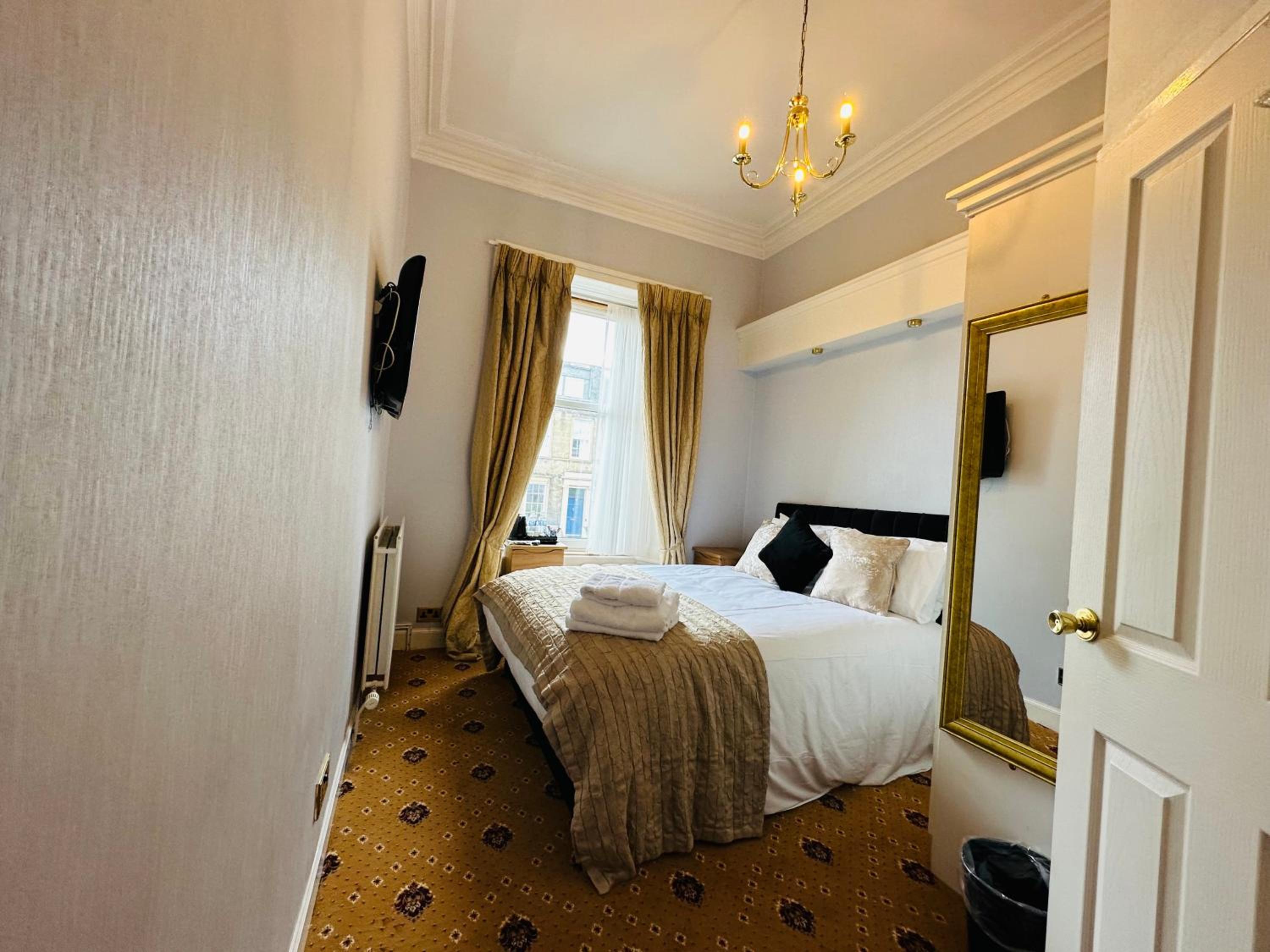Abbotsford Guest House