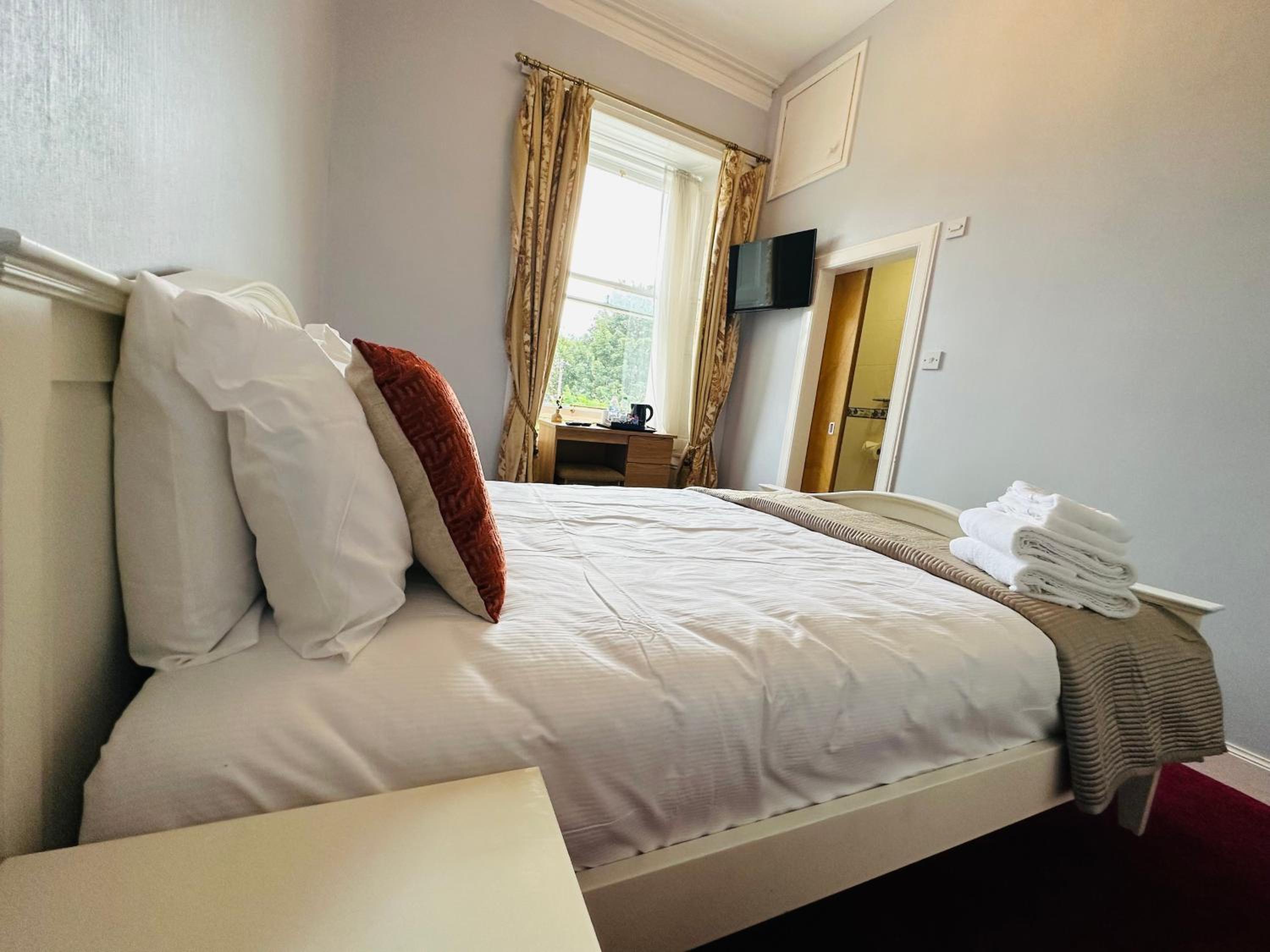 Abbotsford Guest House
