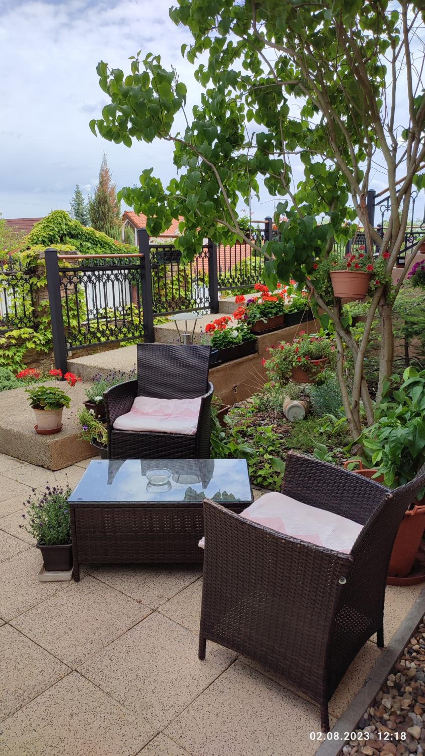 Villa Homestay Nad Helmrovkou