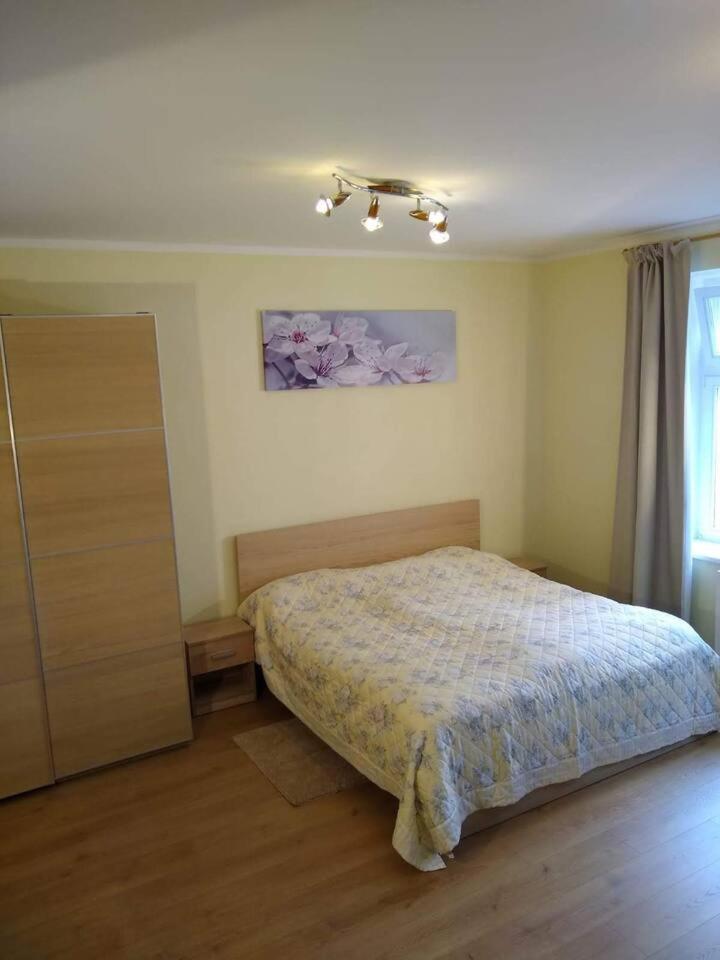 Apartment Terry