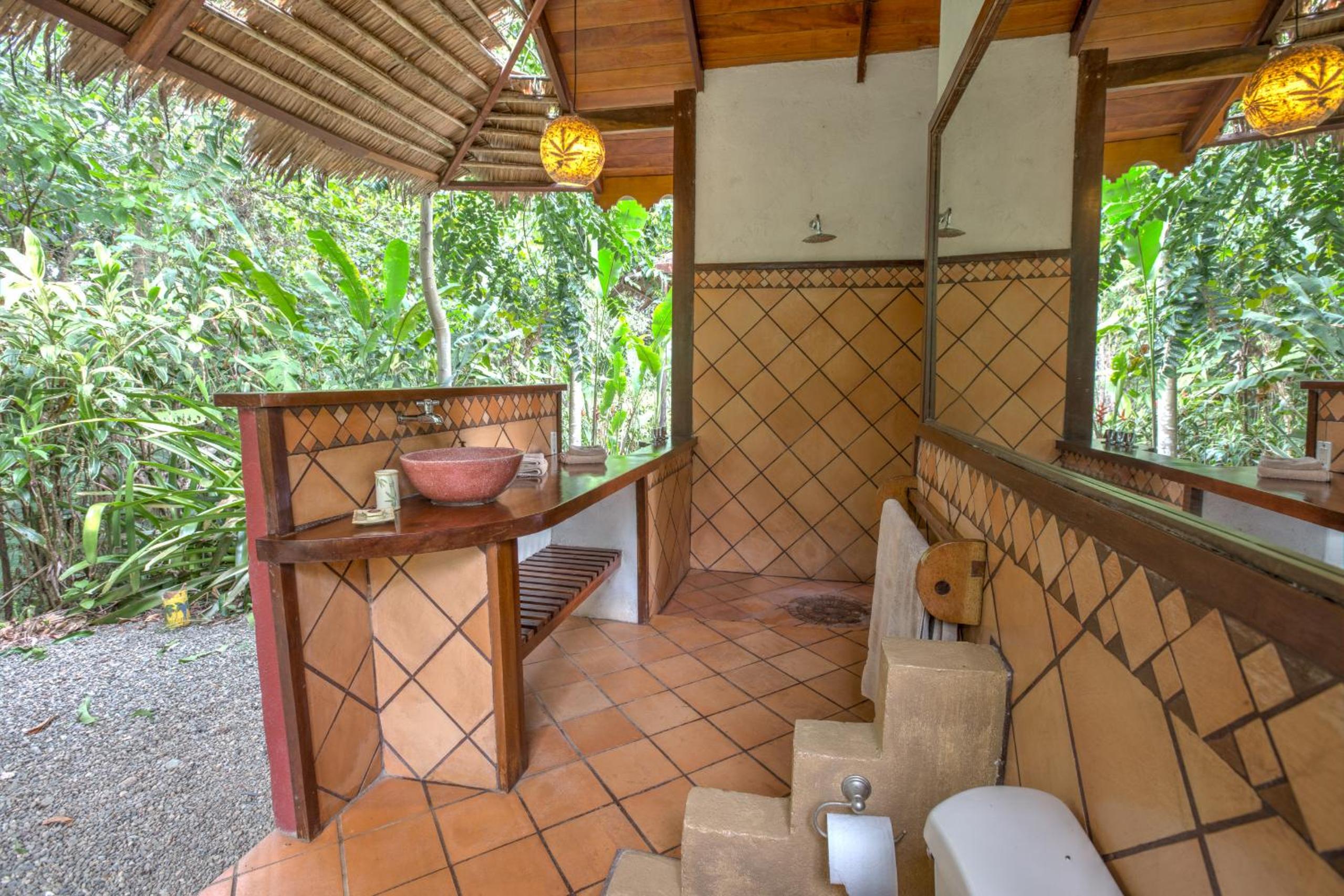Villa Toucan with National Geographic Views