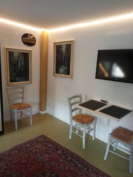 A Due Passi dal Centro en Turin — hotel room