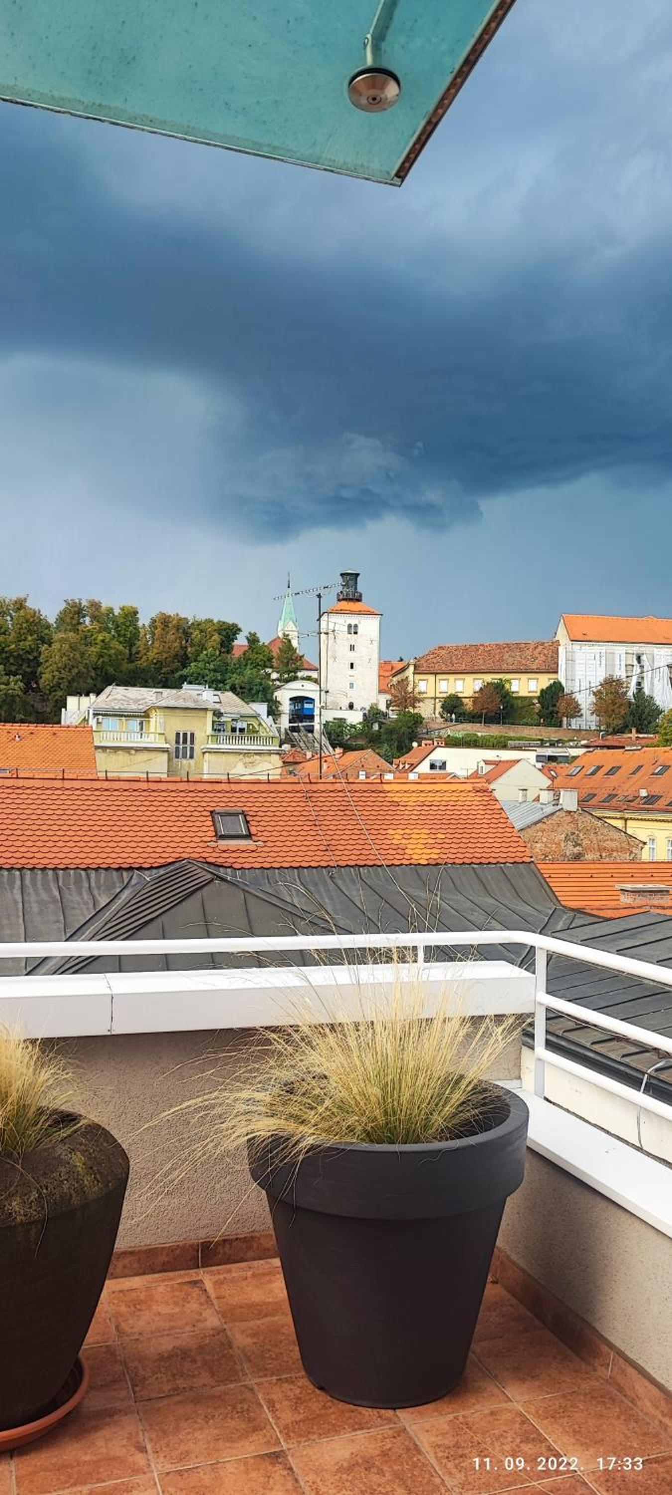 Artissimo RoofTerace