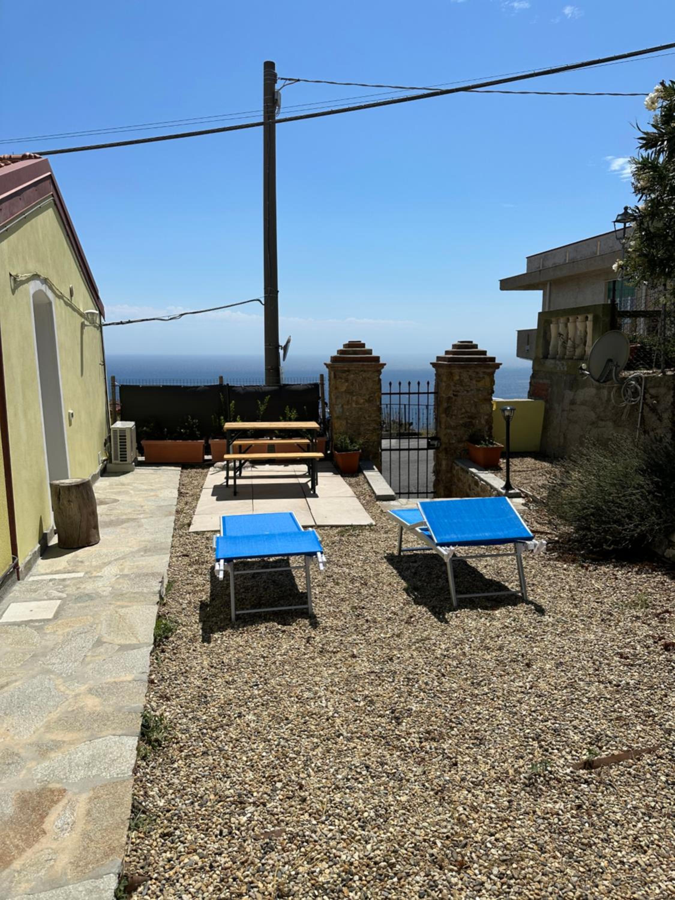 Ca' Limoni view 3
