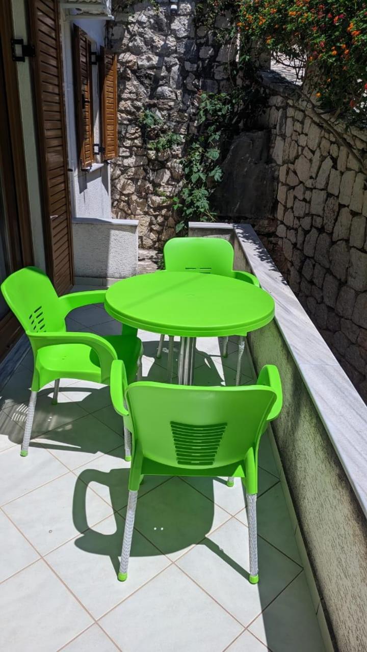 Hasani Apartments