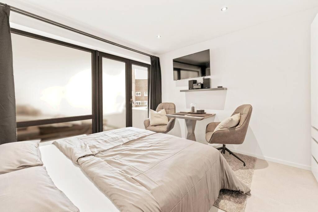 HH 05 by ROCKCHAIR - SUPERHOST Status - Modernes Apartment mit sonnigem Balkon & premium Boxspringbetten in Winterhude - Hamburg Top Geheimtipp