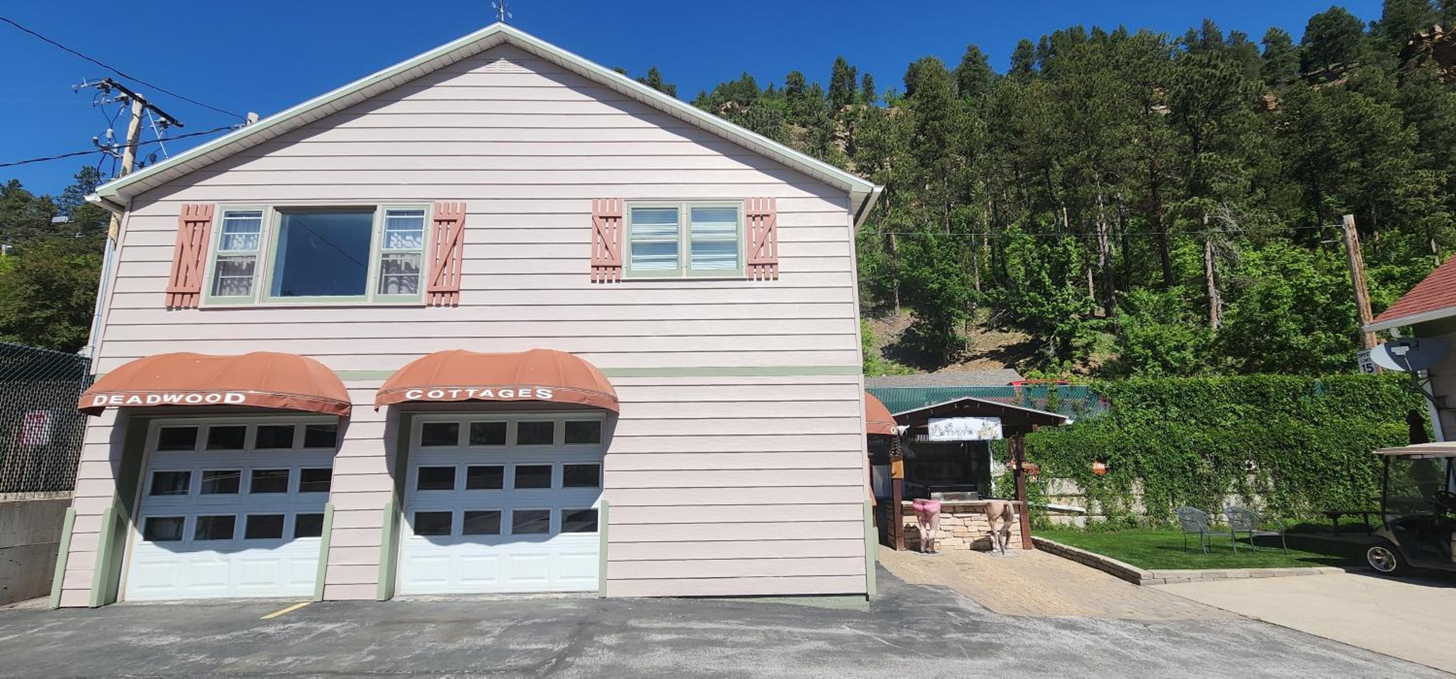 First Deadwood Cottages