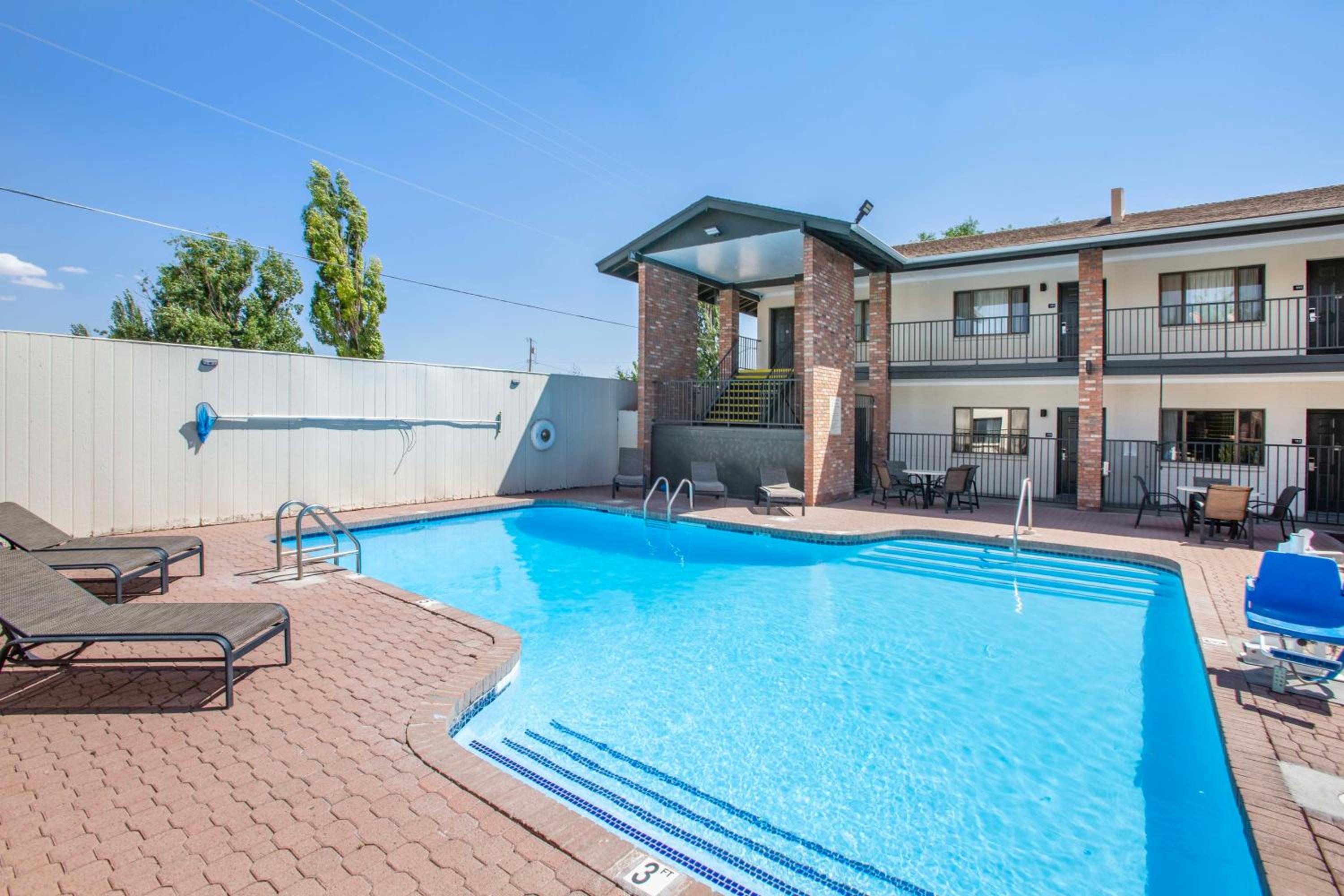 Holbrook Vacations - Best Western Arizonian Inn - Property Image 5