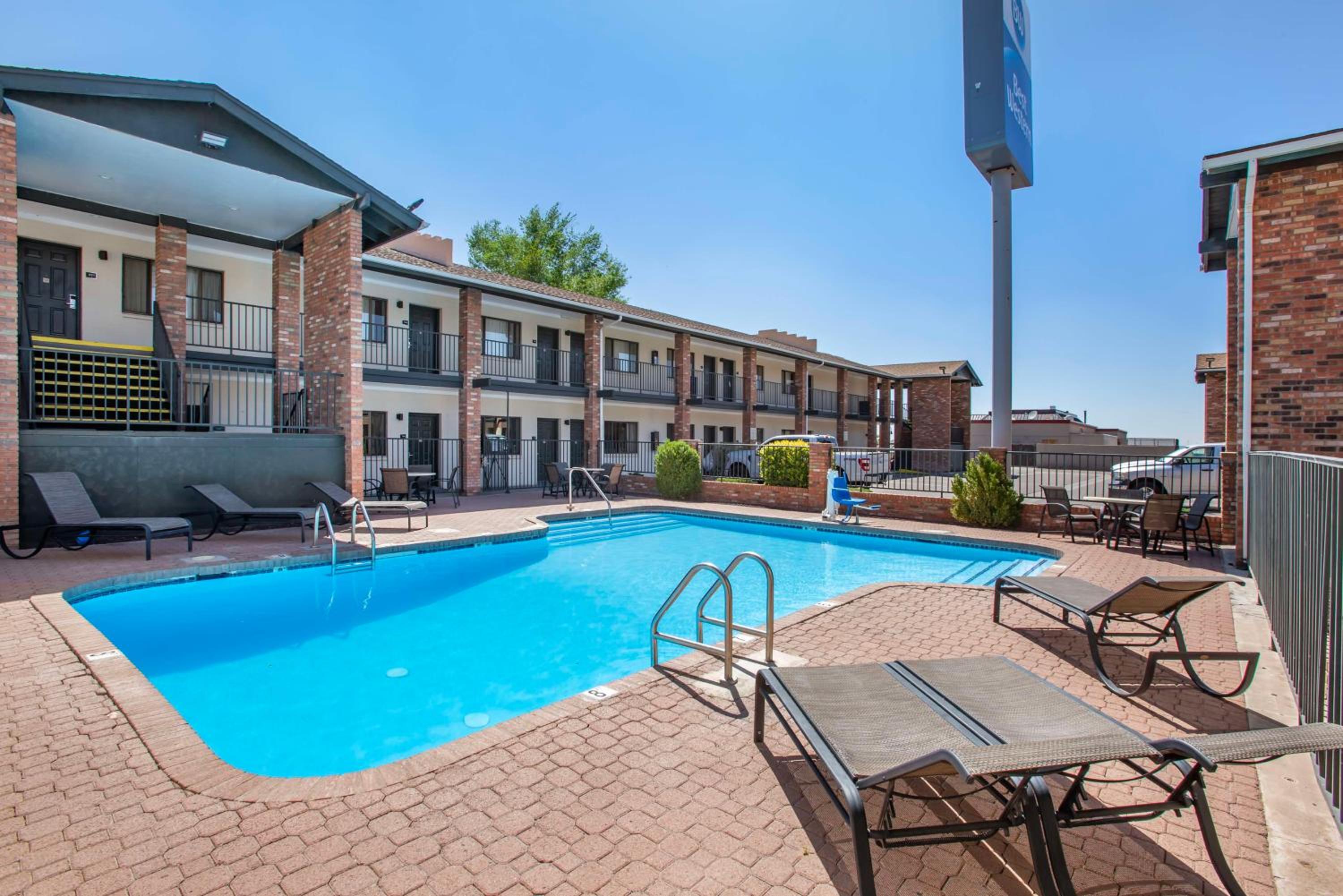 Holbrook Vacations - Best Western Arizonian Inn - Property Image 3