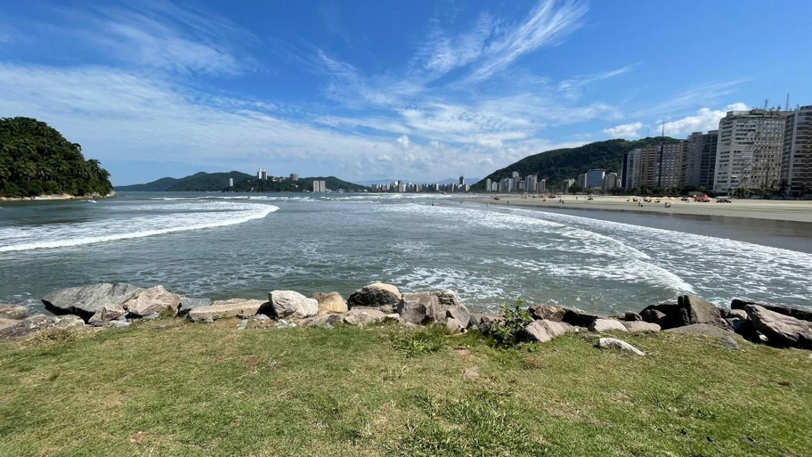 Apartamento em Santos 100m da praia