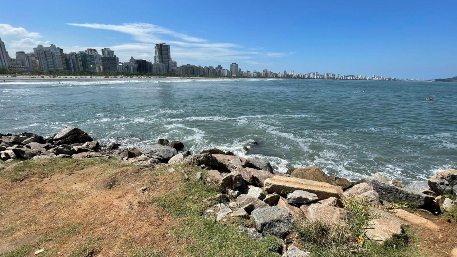 Apartamento em Santos 100m da praia