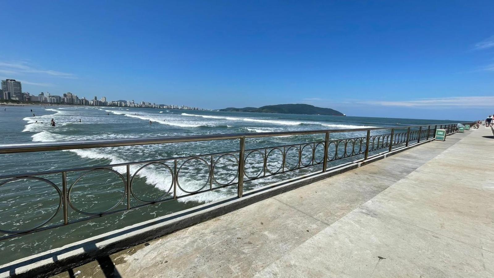 Apartamento em Santos 100m da praia