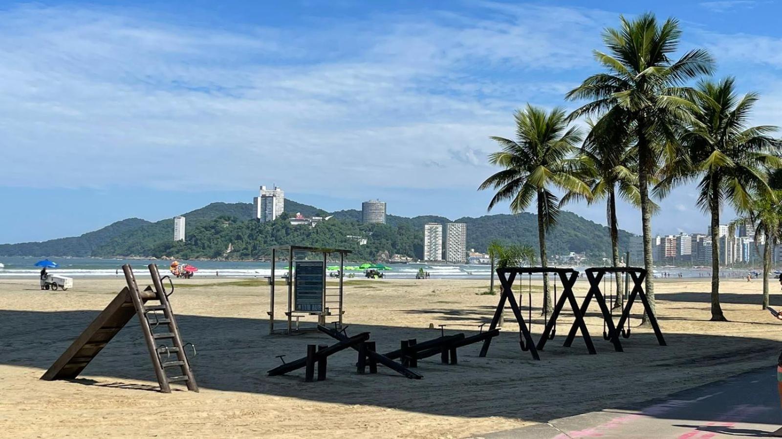 Apartamento em Santos 100m da praia