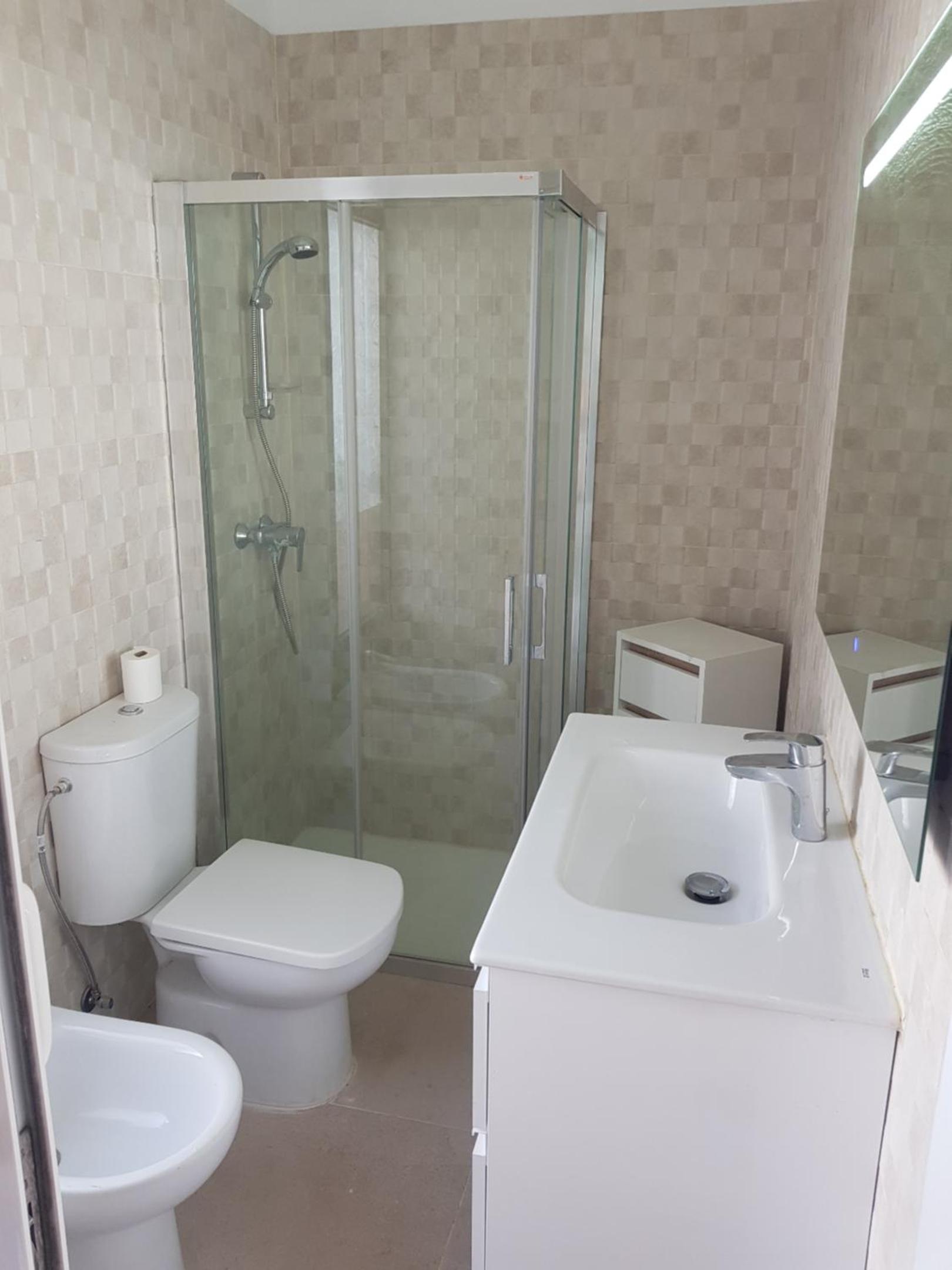 Apartamento junto a la piscina