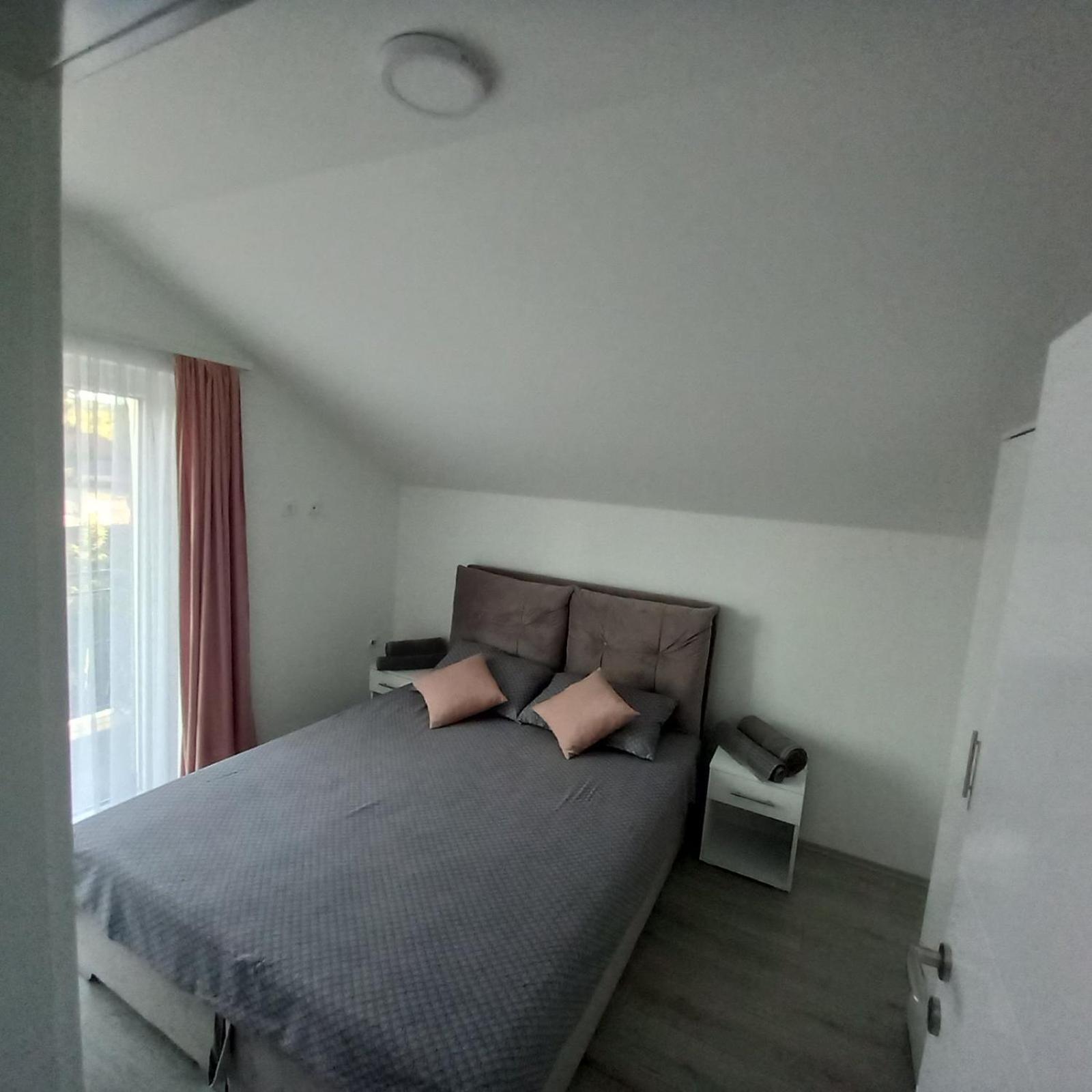 Photo 36