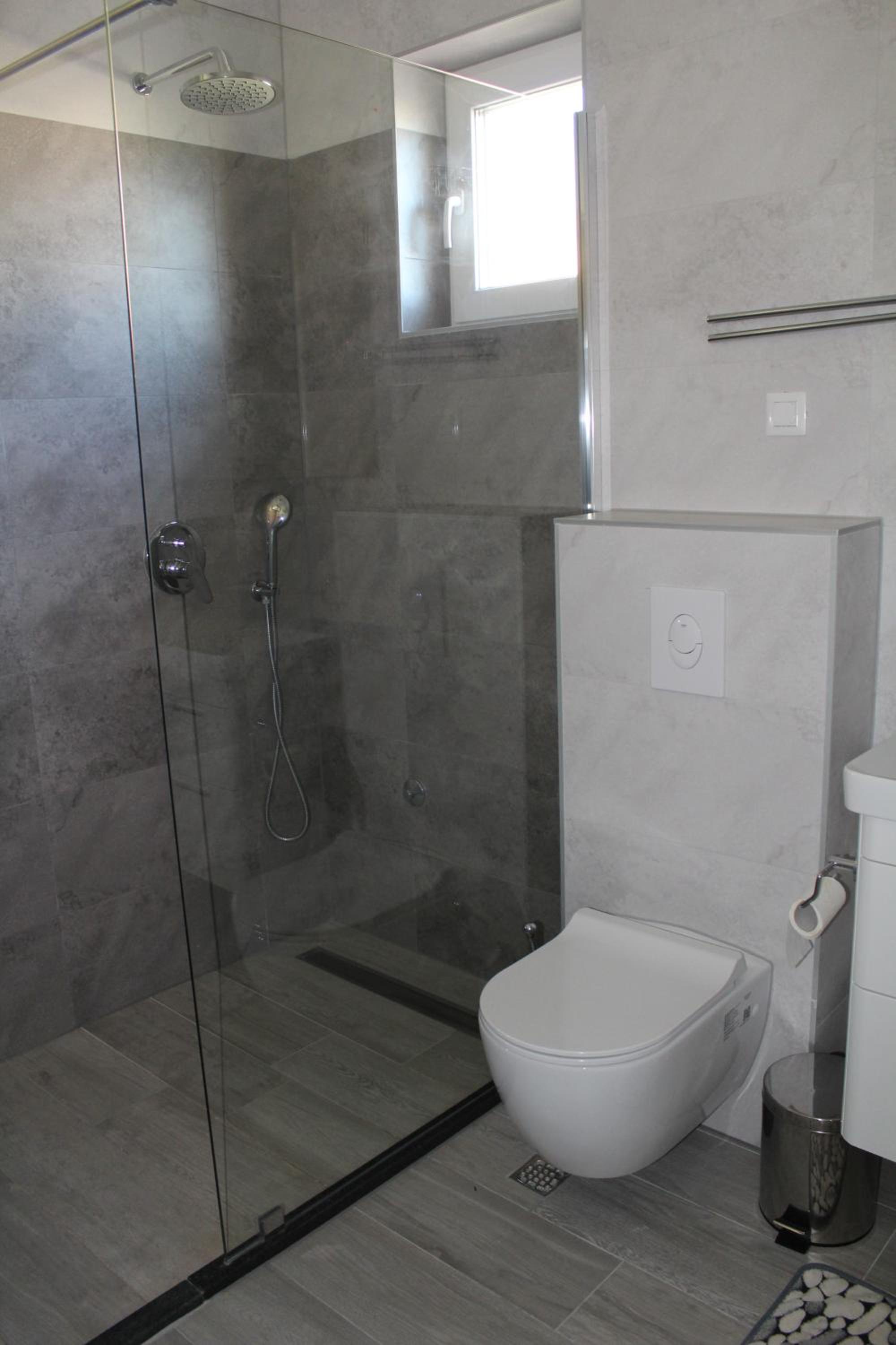 Villa Nar view 4
