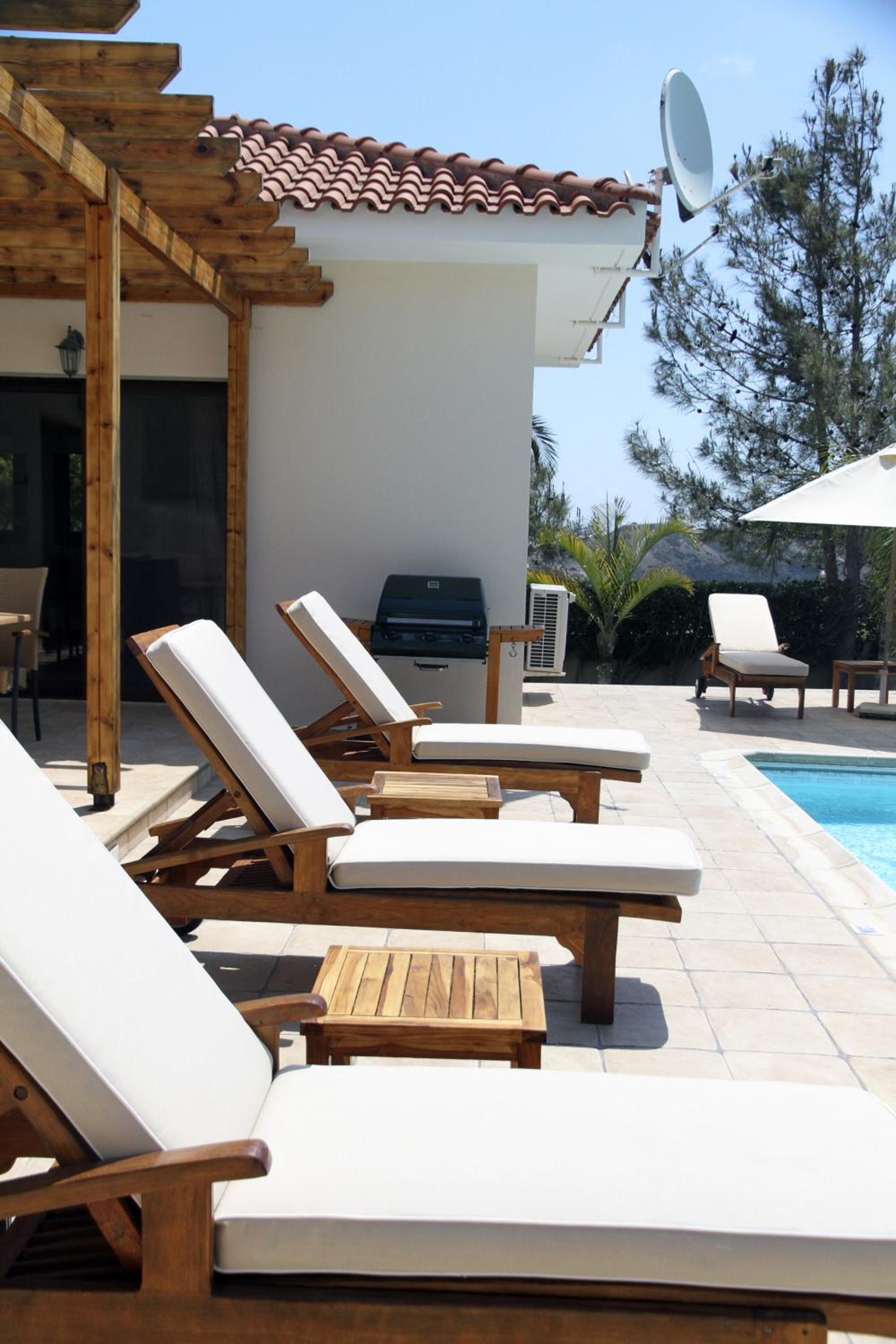 Eve Pissouri Xιnisteri Villa