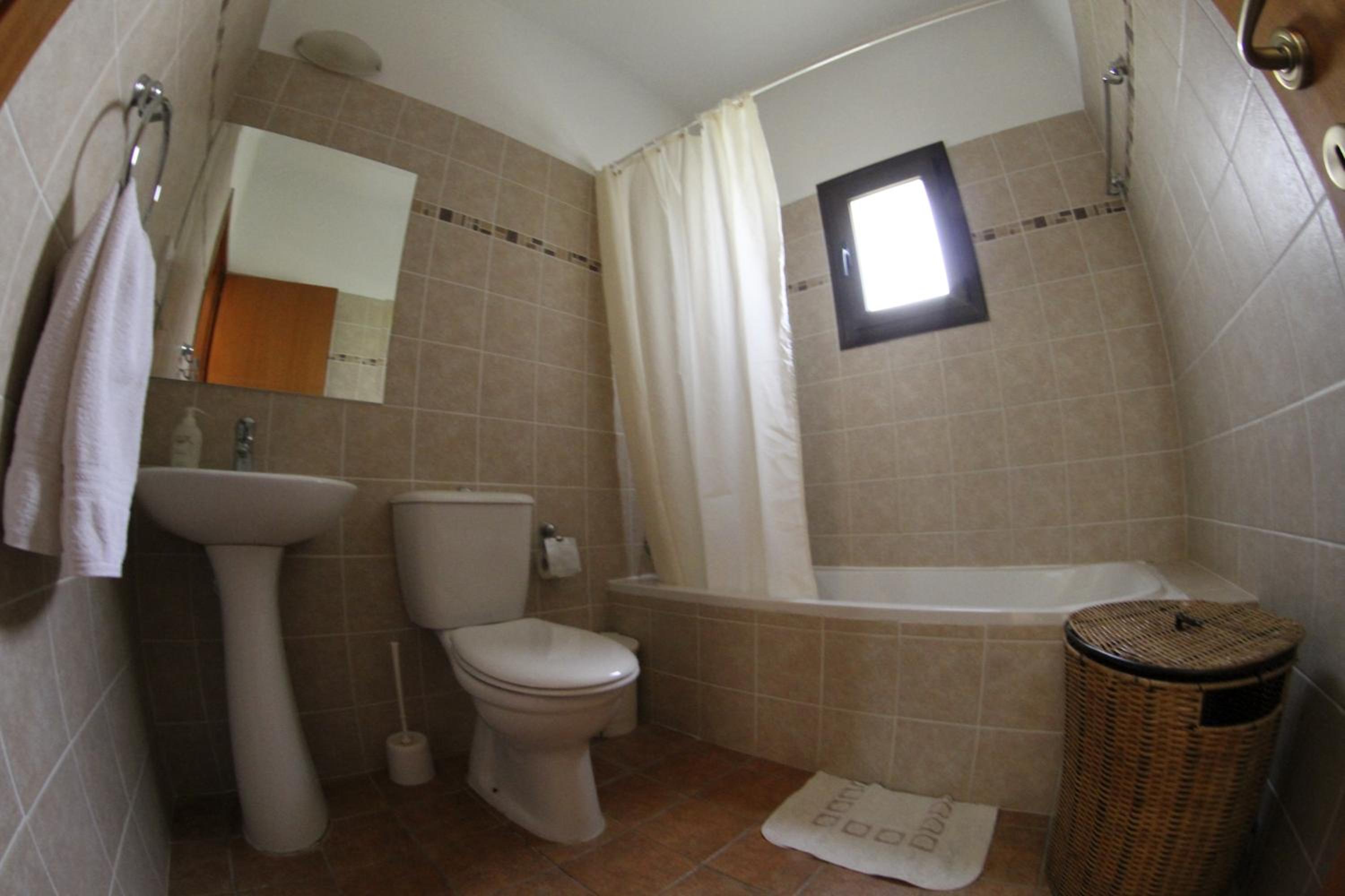 Eve Pissouri Xιnisteri Villa