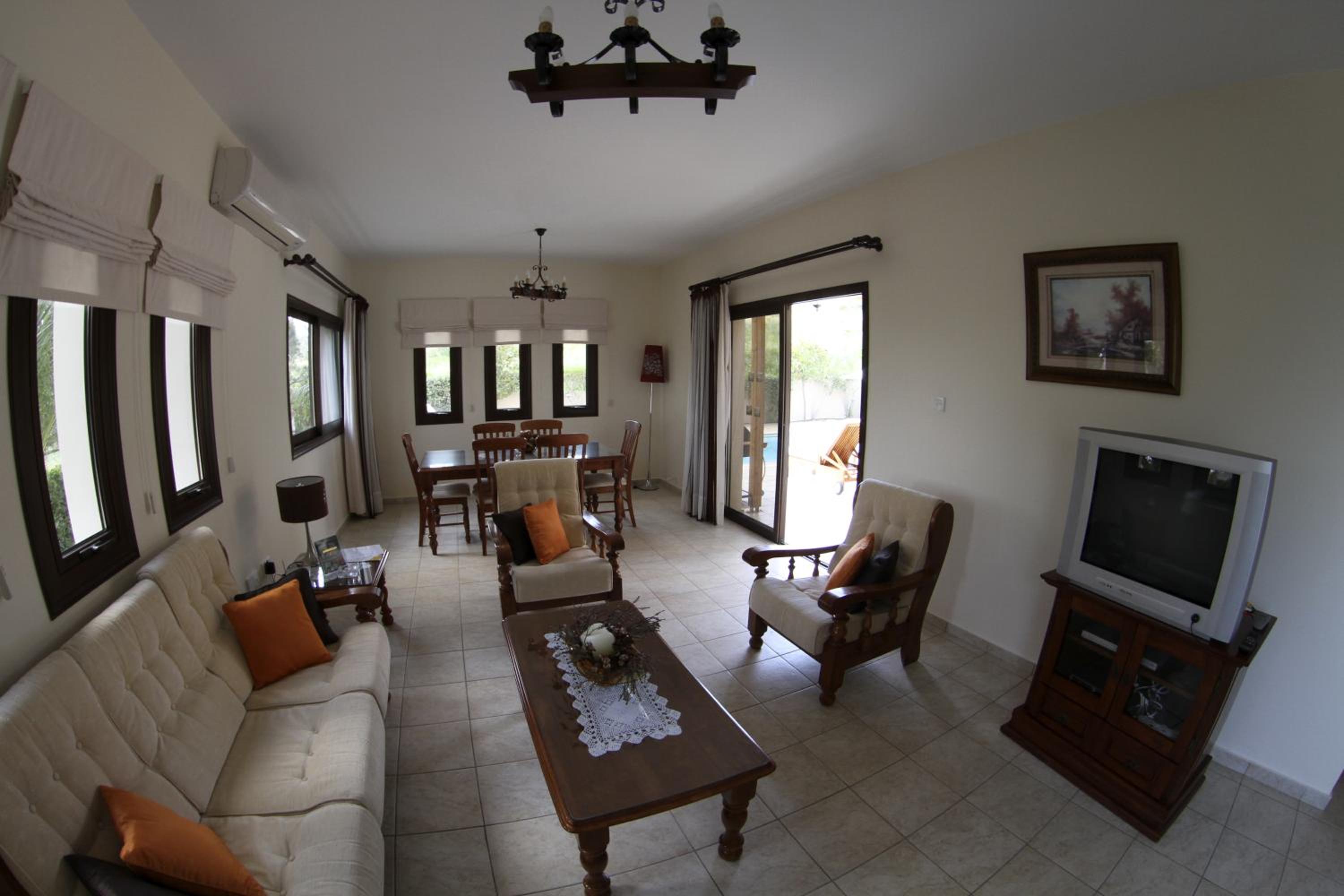 Eve Pissouri Xιnisteri Villa