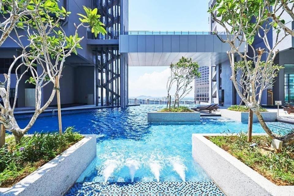 Hotel Homestay Shah Rizki With Swimming Pool(muslim Friendly)