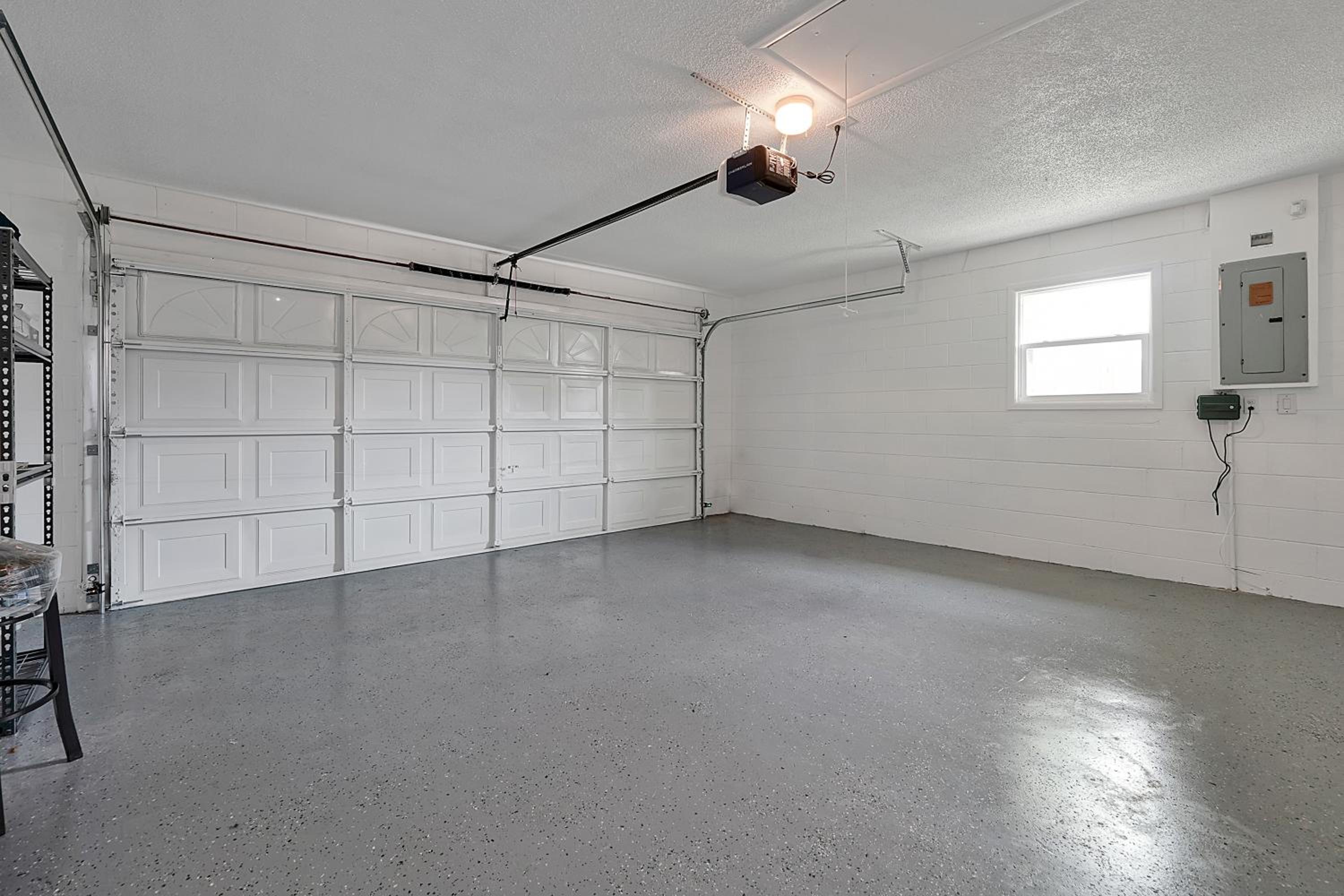 Spacious 4-Bedroom Villa Near Disney World