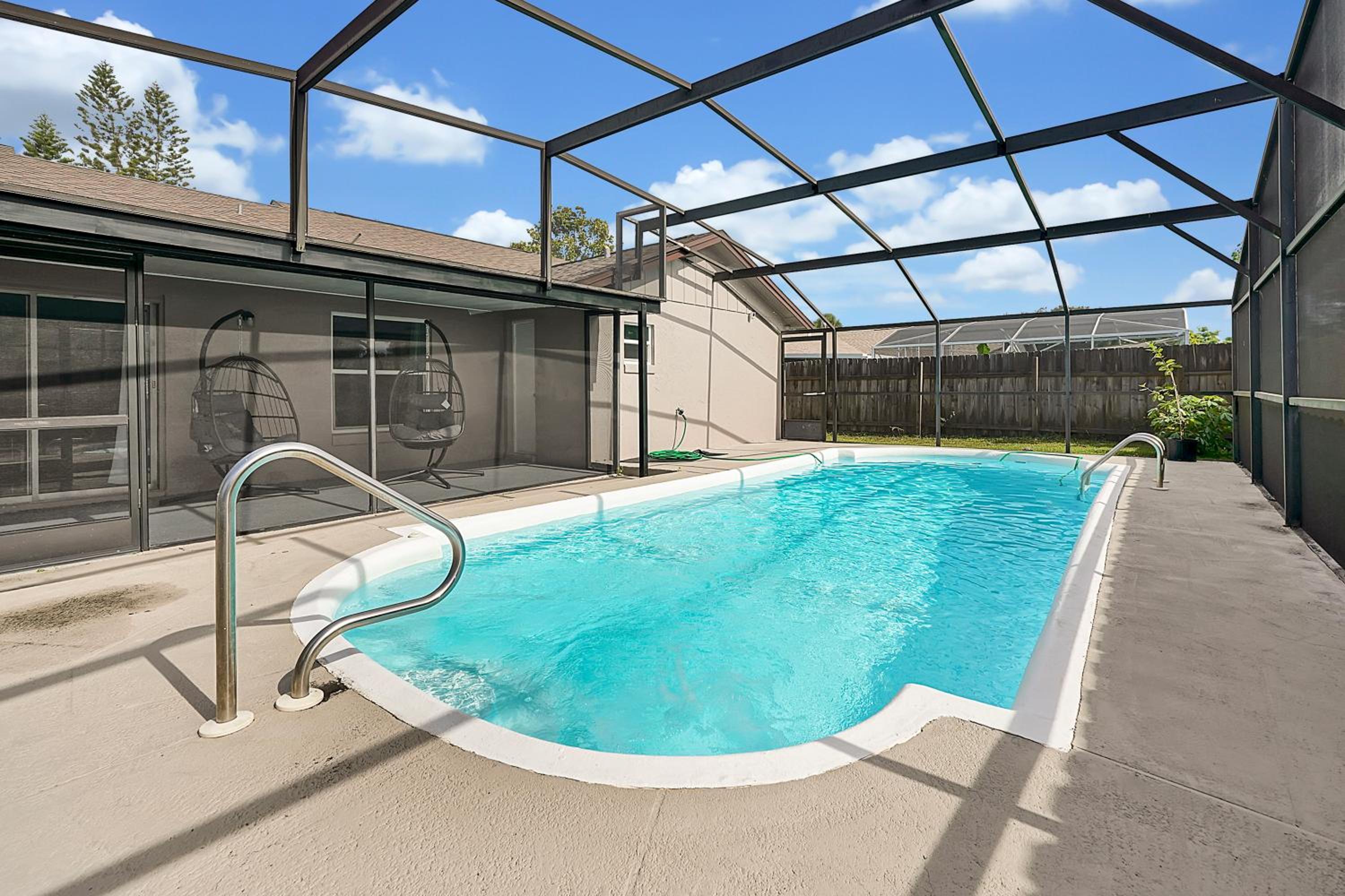 Spacious 4-Bedroom Villa Near Disney World