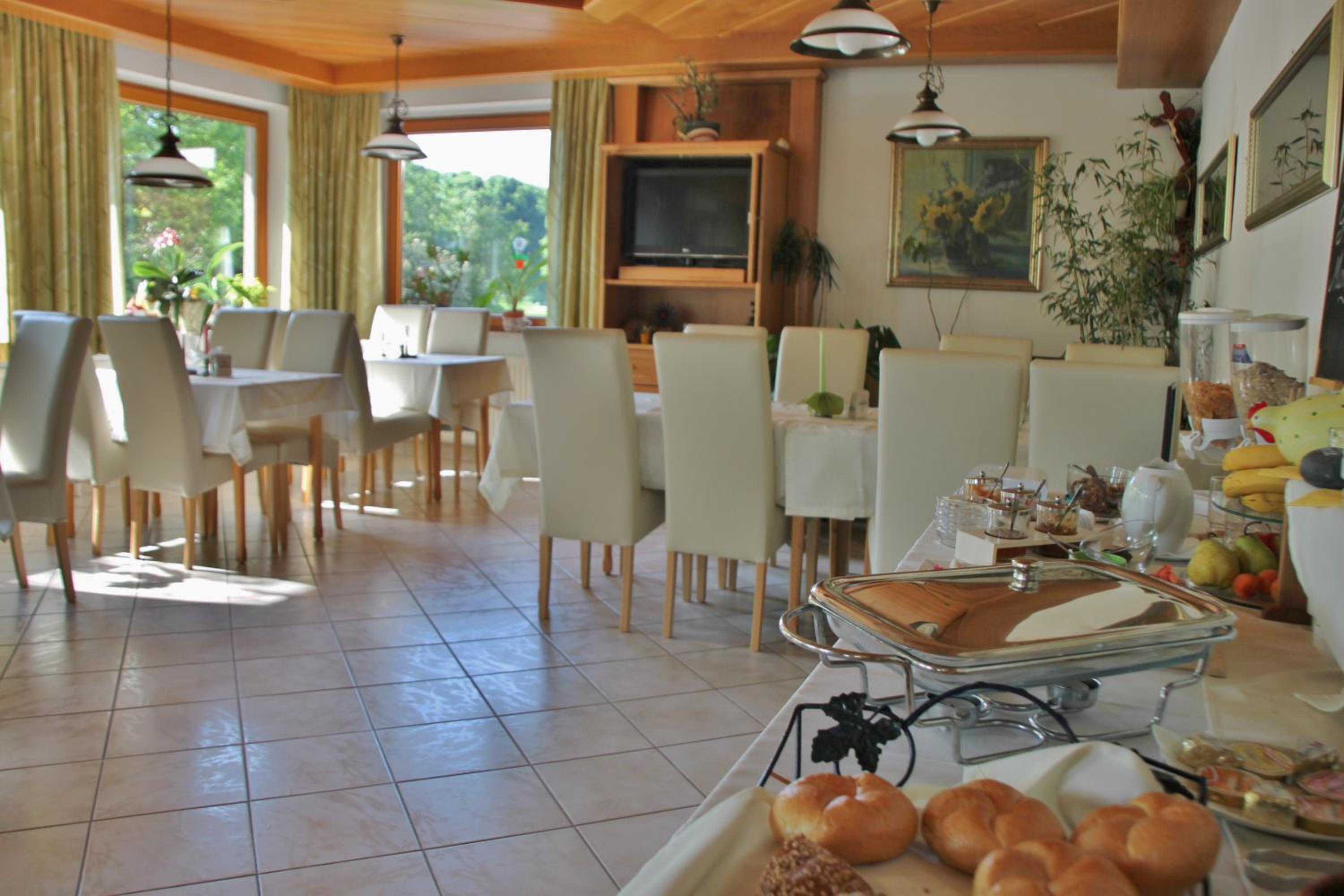 Gasthof-Pension Zum Haugstein - Familie Eder