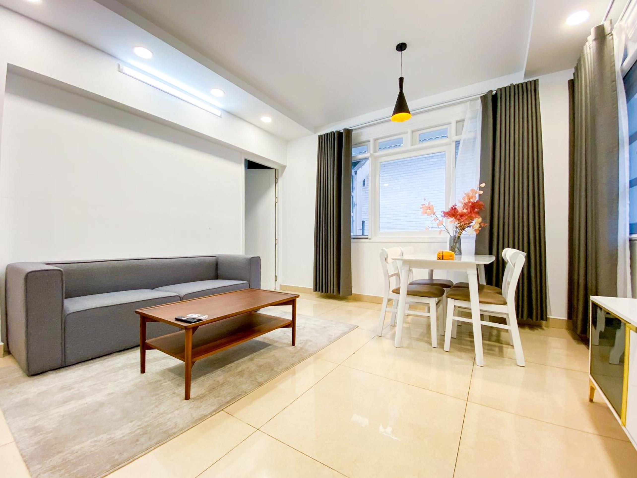 Zeus Living - Room in Villas An Phu