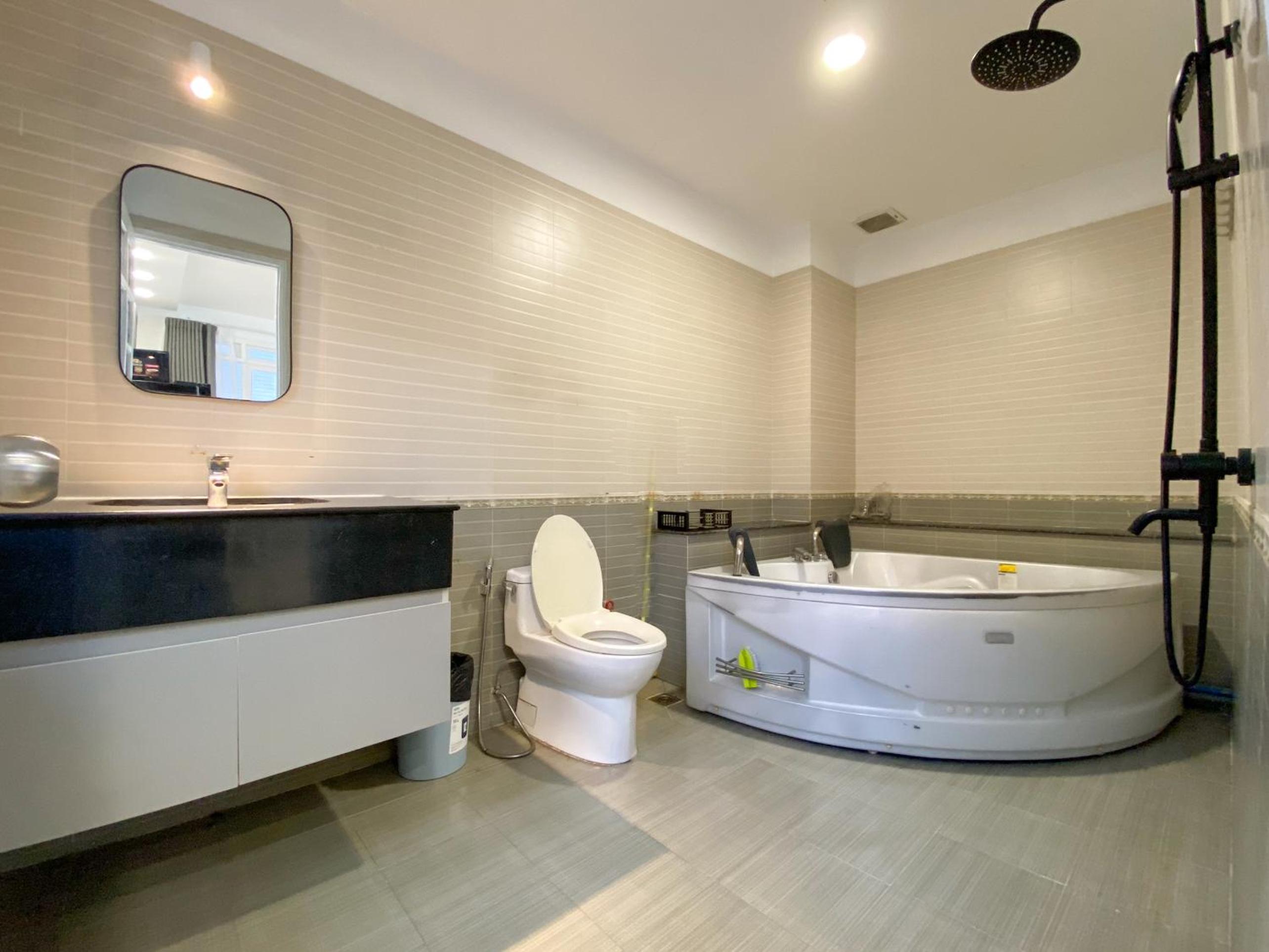 Zeus Living - Room in Villas An Phu