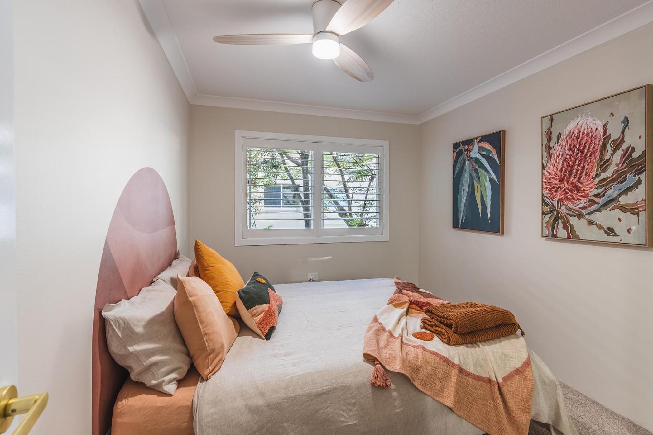 The perfect stay for your group getaway - Sleeps 7 - Close to everything